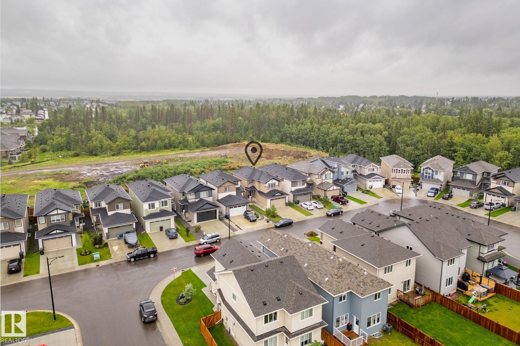 Photo 42 at 86 Meadowlink Common, McLaughlin, Spruce Grove