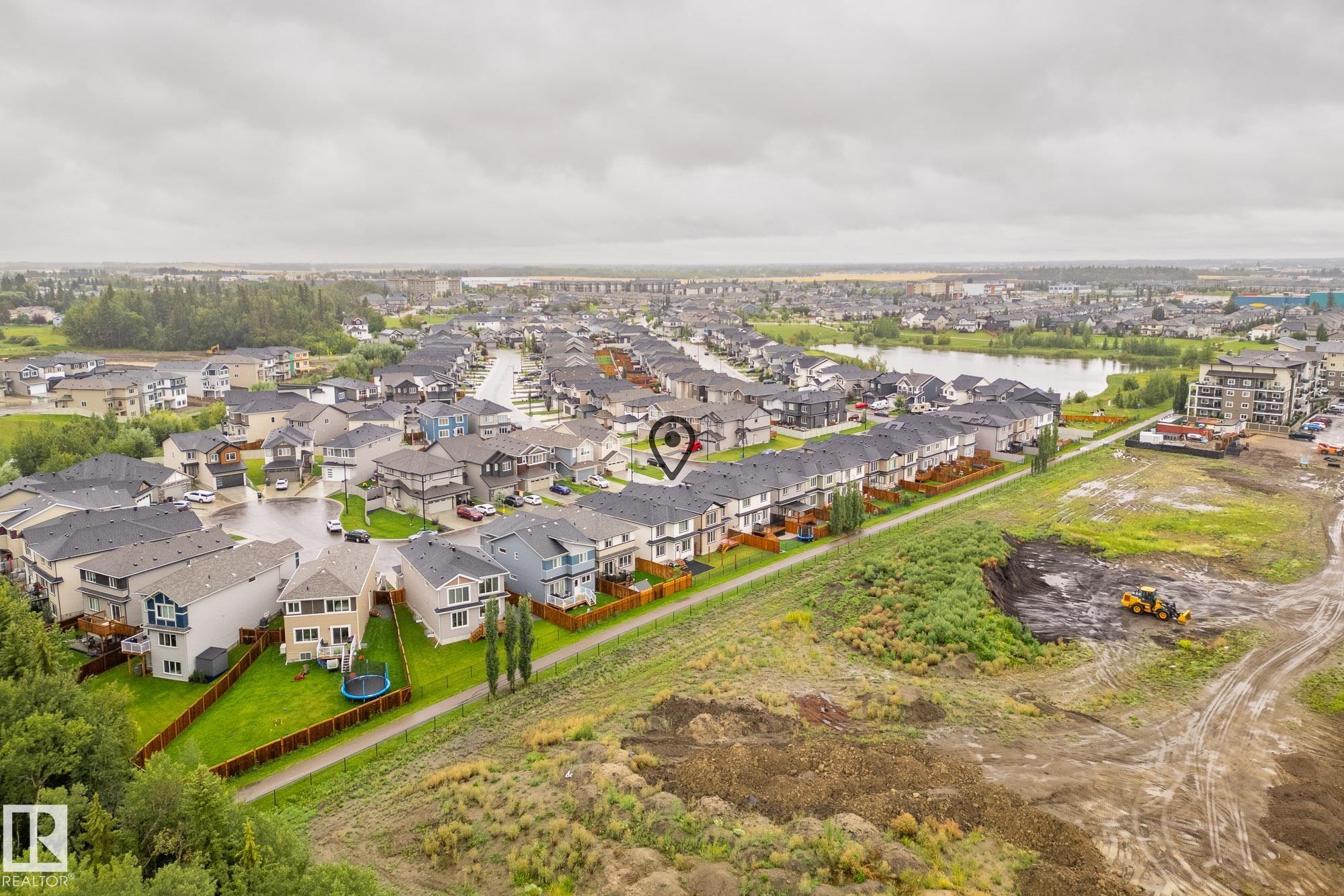 Photo 43 at 86 Meadowlink Common, McLaughlin, Spruce Grove