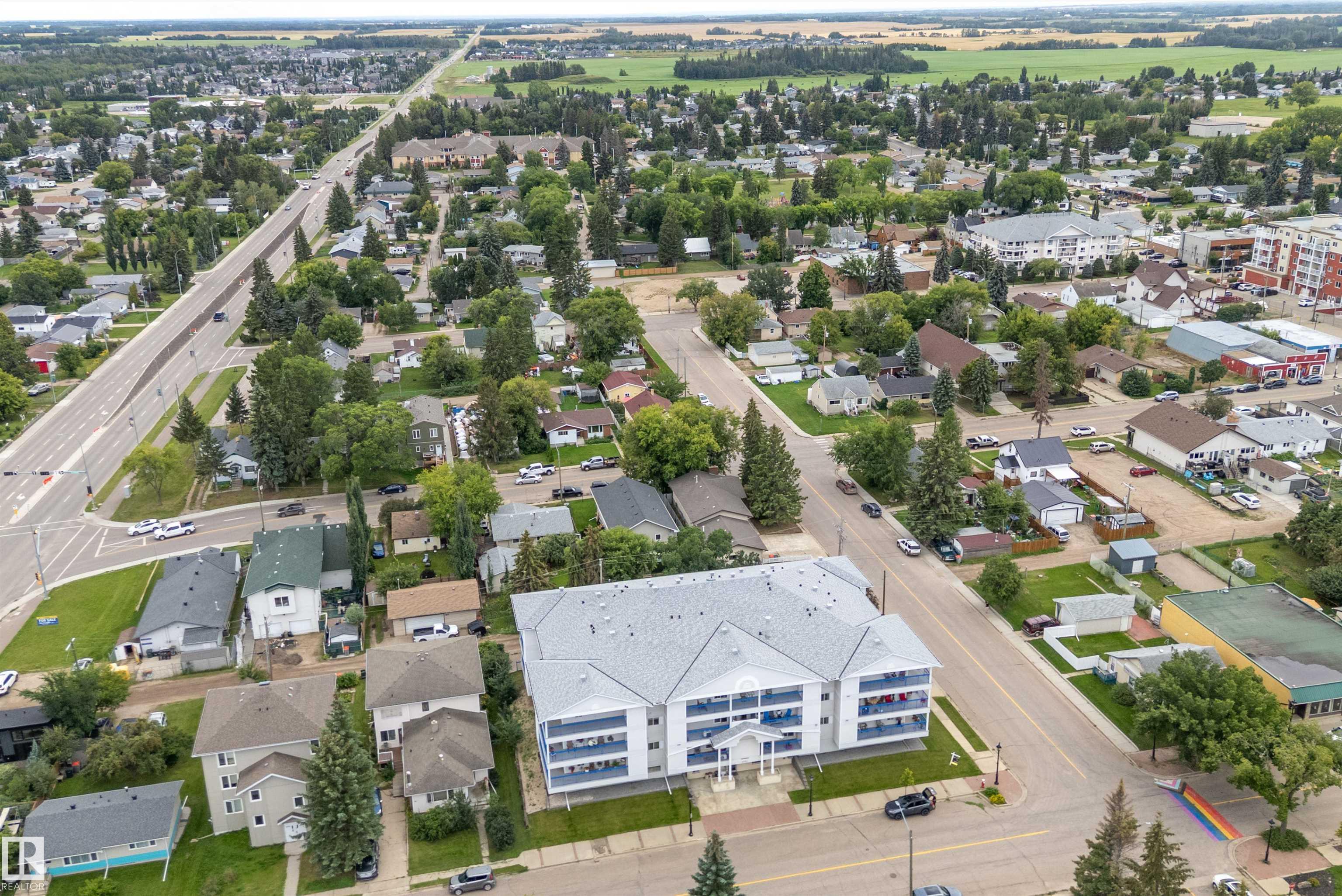 Photo 39 at 101 - 4812 51 Avenue, Downtown, Stony Plain