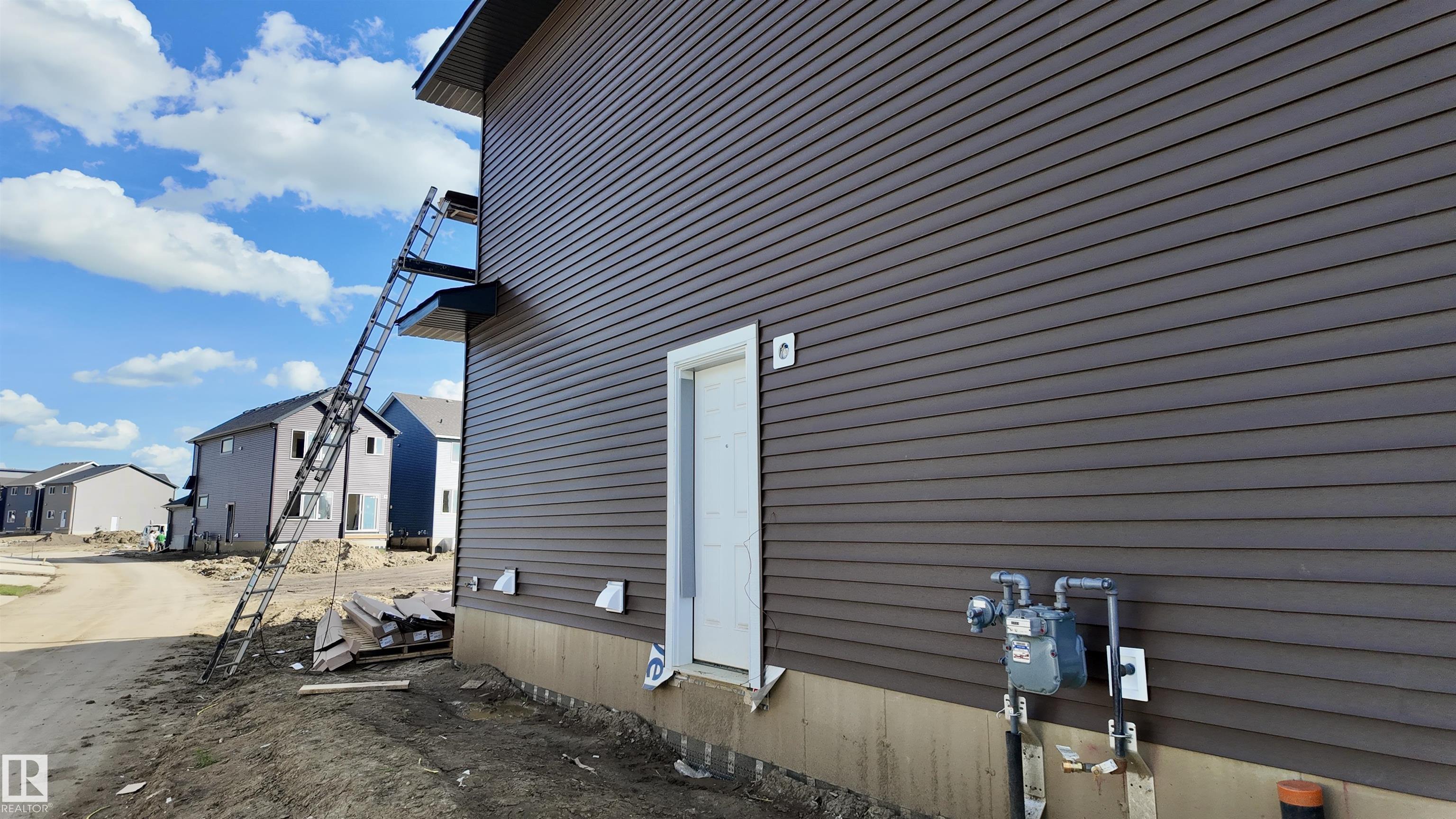 Picture for 5621 Hawthorn WY SW