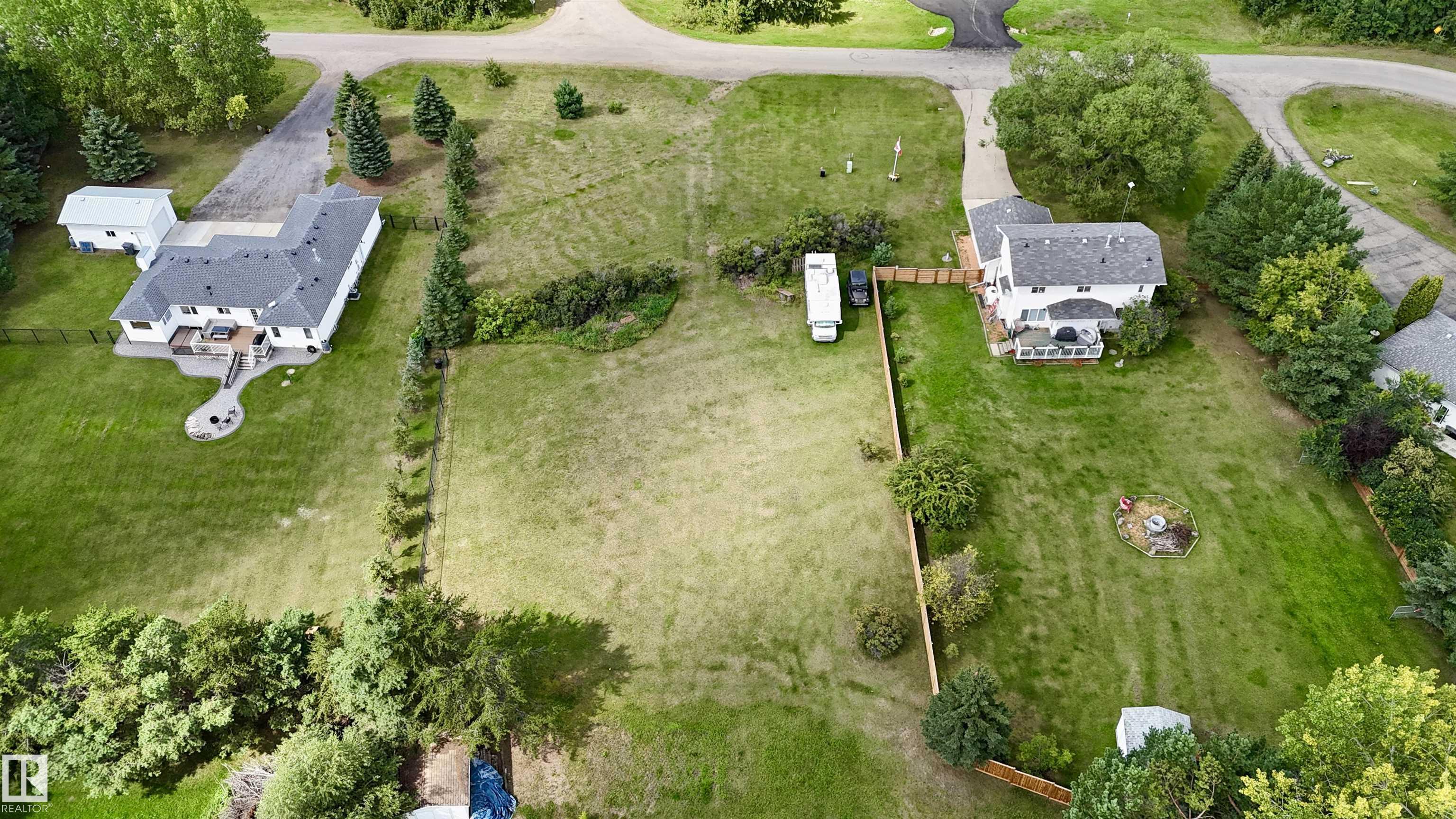 Photo 11 at 50 - 26413 Twp Road 510, Grand River Valley Estates, Rural Parkland County