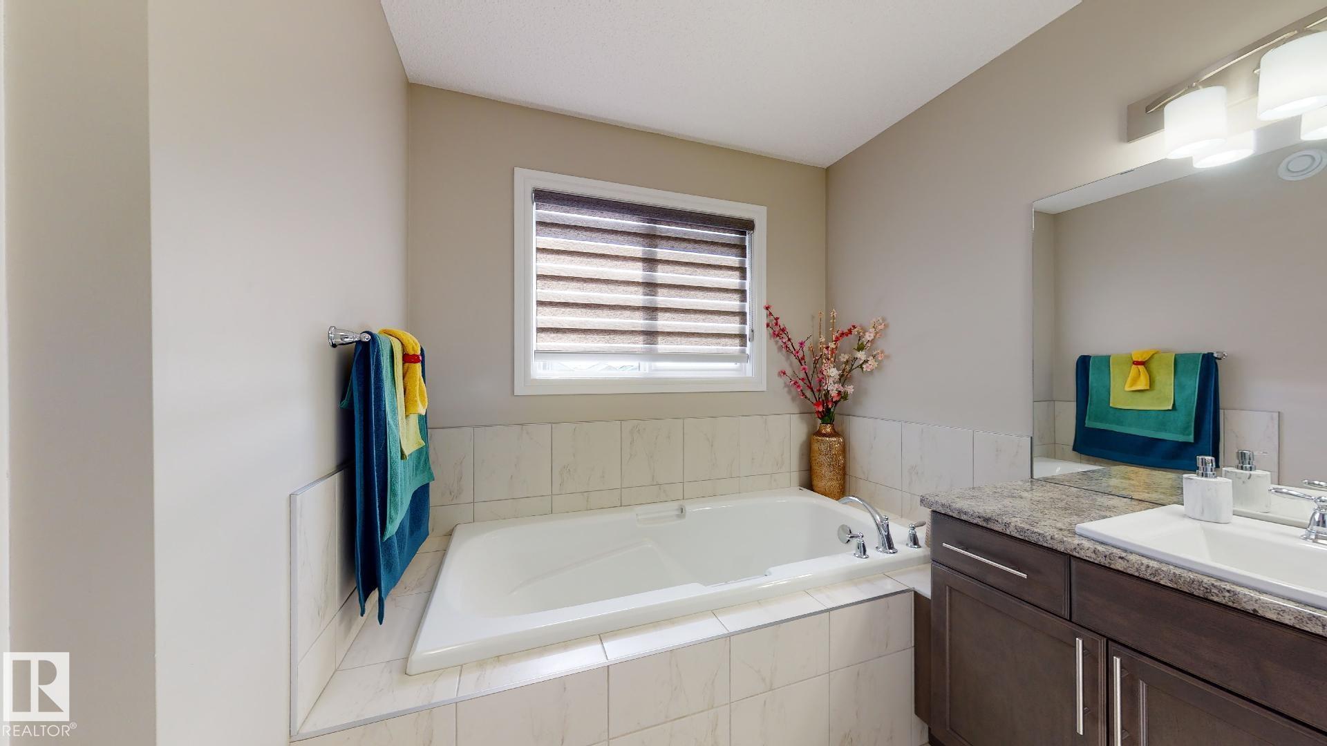 Photo 26 at 8716 Carson Way SW, Chappelle Area, Edmonton