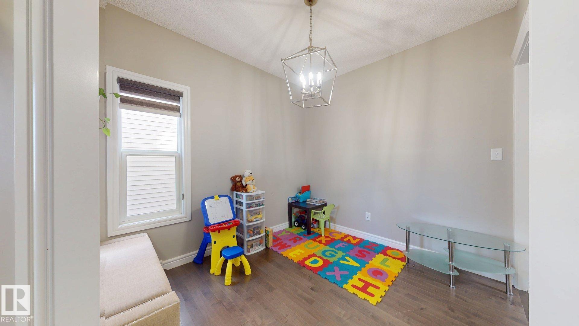 Photo 5 at 8716 Carson Way SW, Chappelle Area, Edmonton