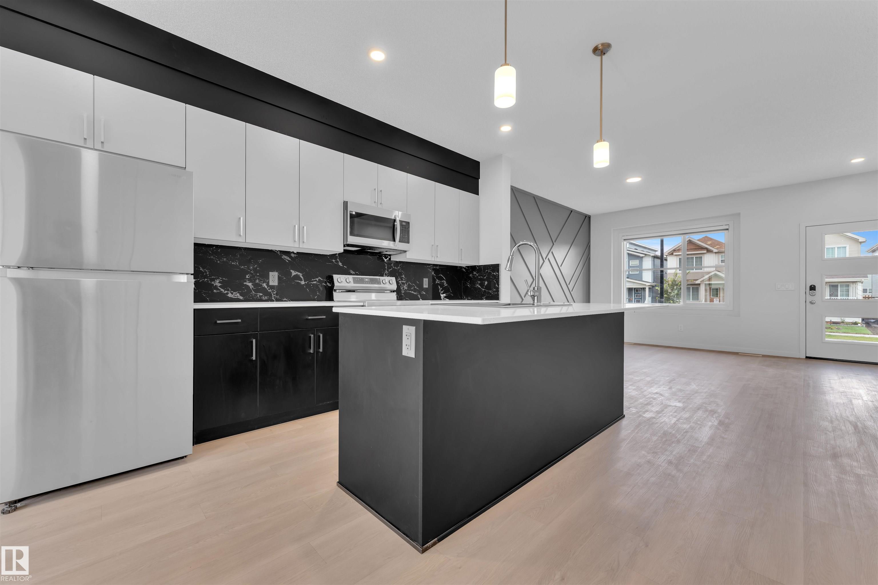 Photo 12 at 7129 46a Street, Le Reve, Beaumont