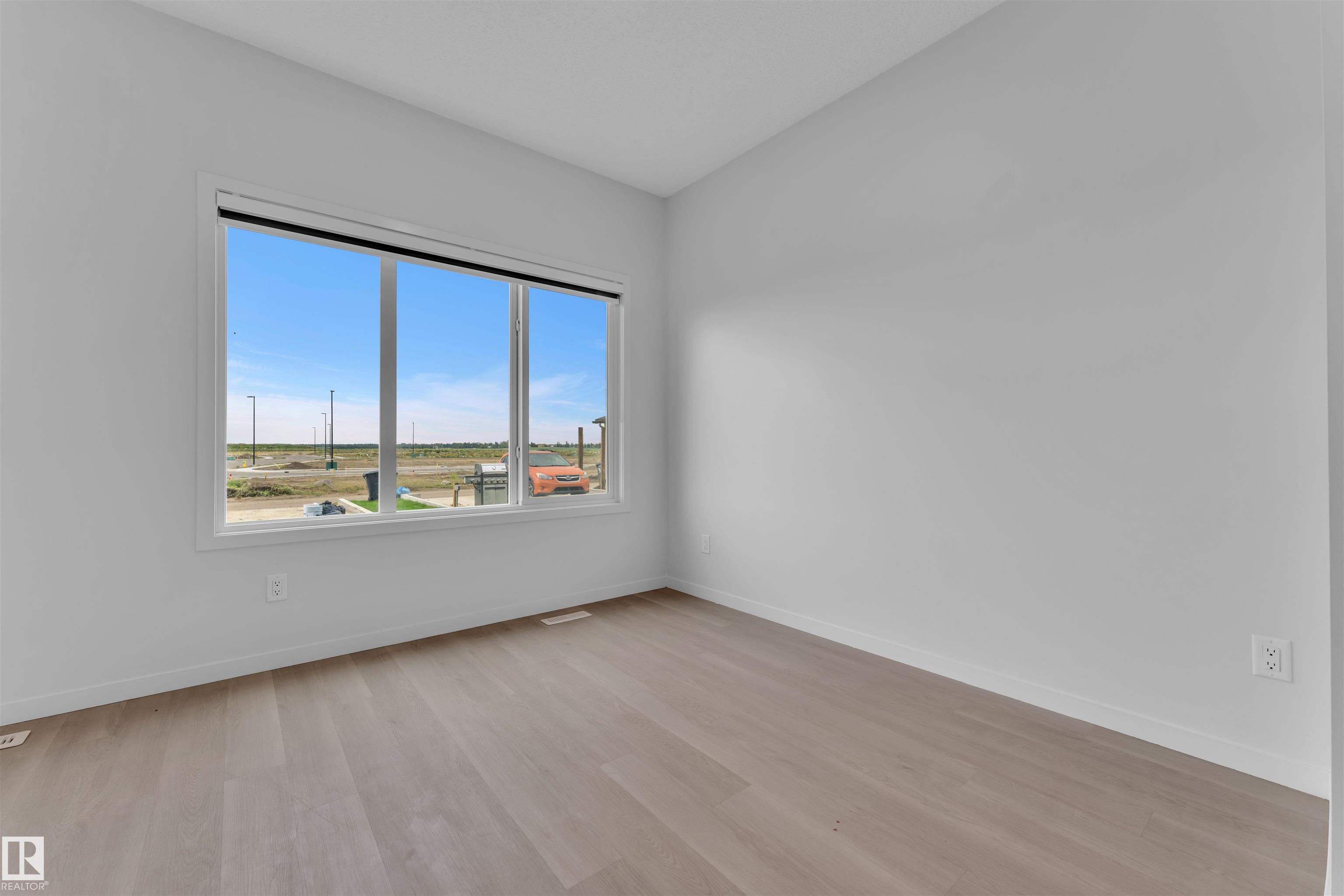 Photo 15 at 7129 46a Street, Le Reve, Beaumont