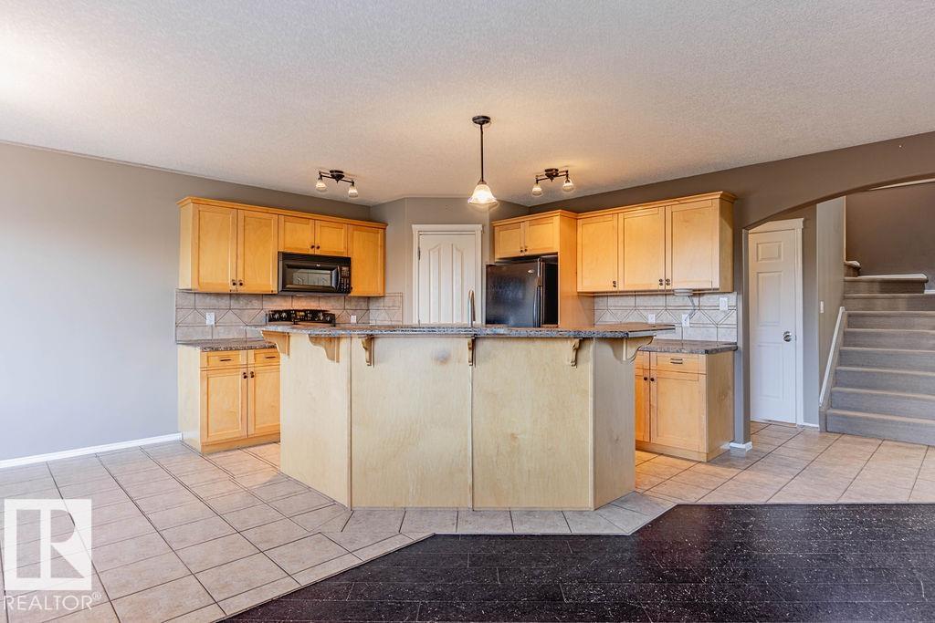 Photo 11 at 30 Cascade Crescent, Lakeland Ridge, Sherwood Park