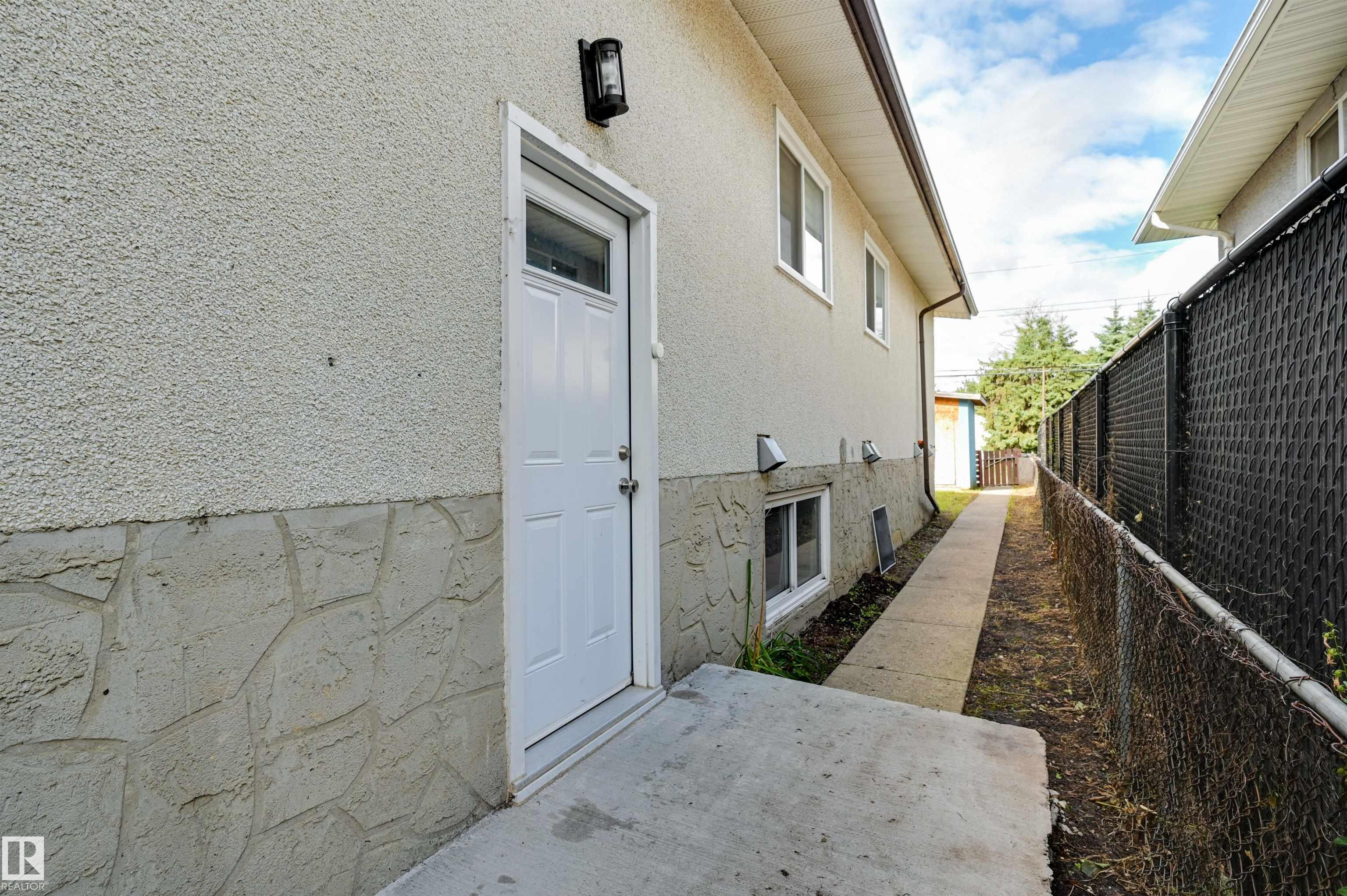 Photo 10 at 12812 +12814 125 Street NW, Calder, Edmonton