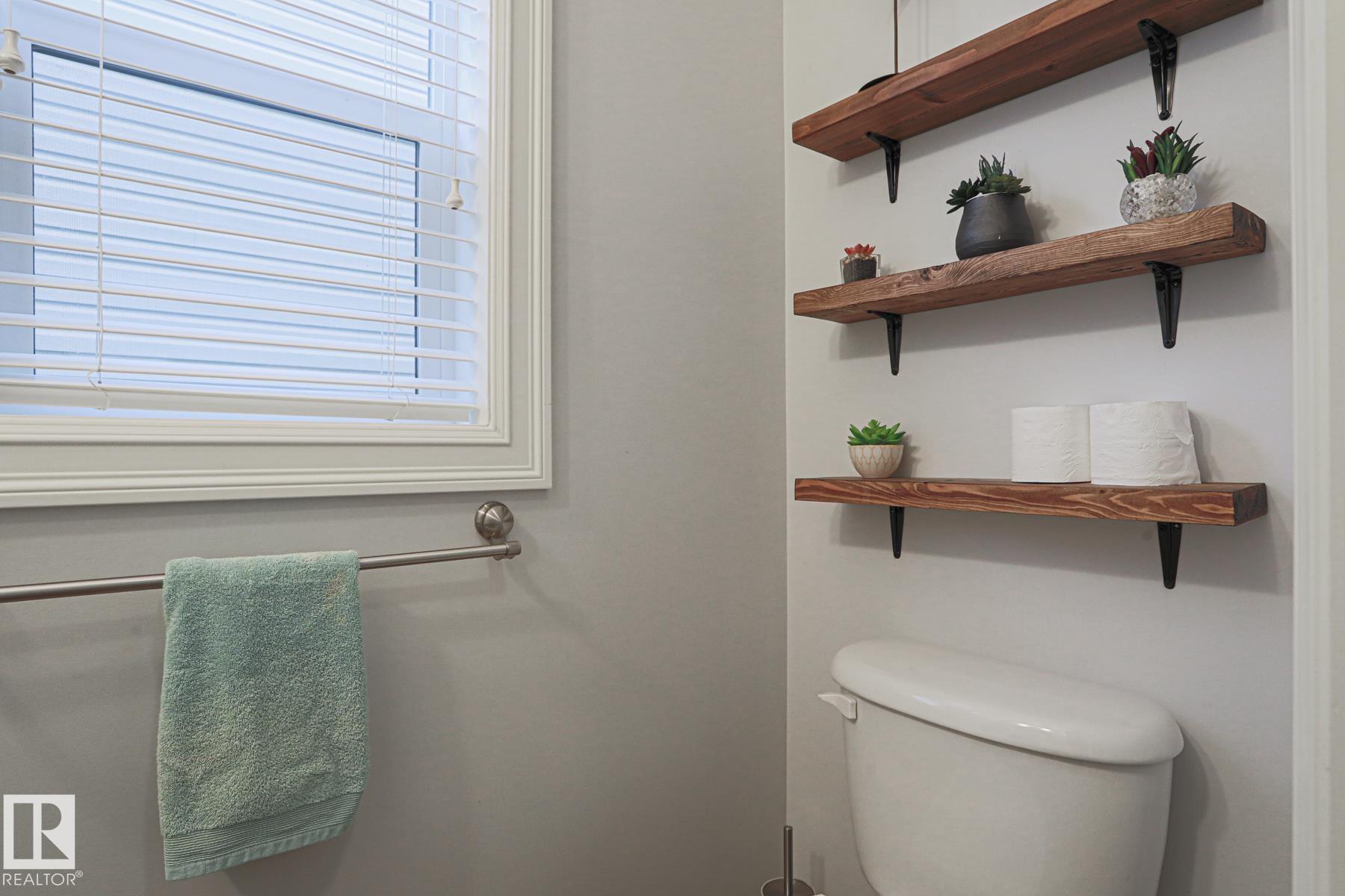 Photo 5 at 39 Vivian Way NW, Spruce Village, Spruce Grove