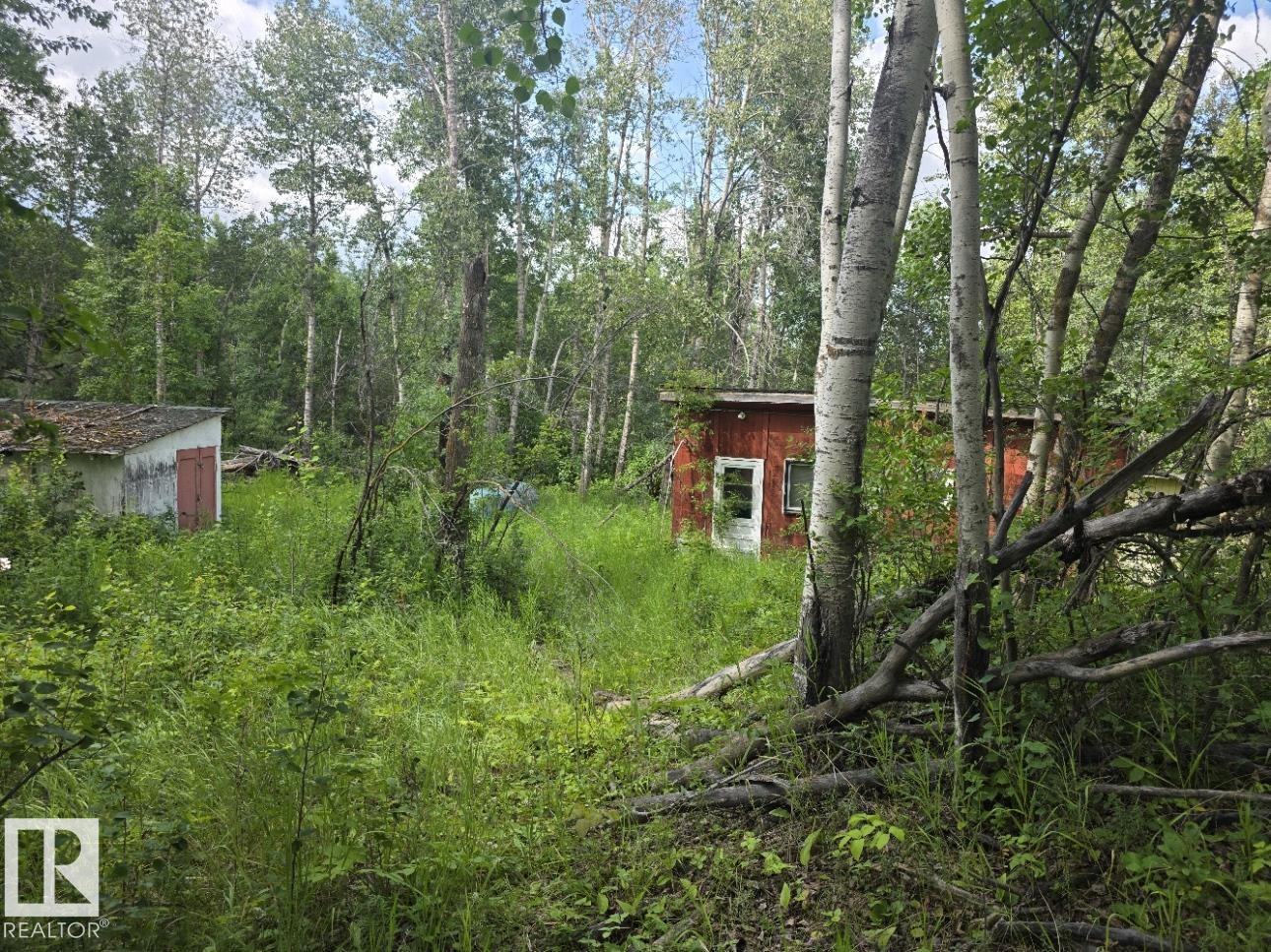 Photo 3 at 18 - 26417 Twp Road 512, Edgewood Acres, Rural Parkland County