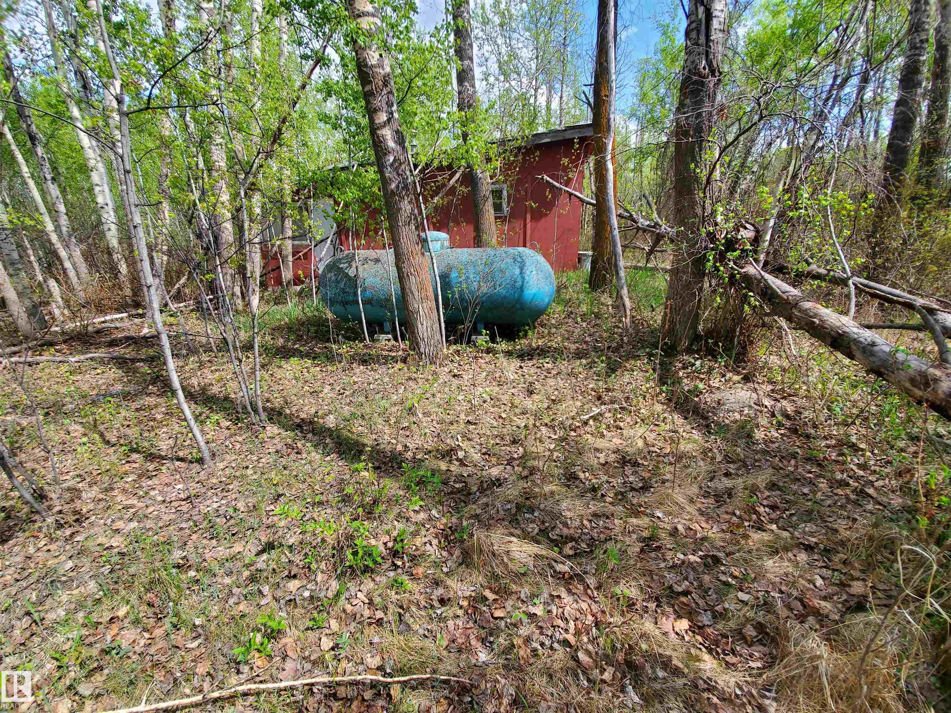 Photo 6 at 18 - 26417 Twp Road 512, Edgewood Acres, Rural Parkland County