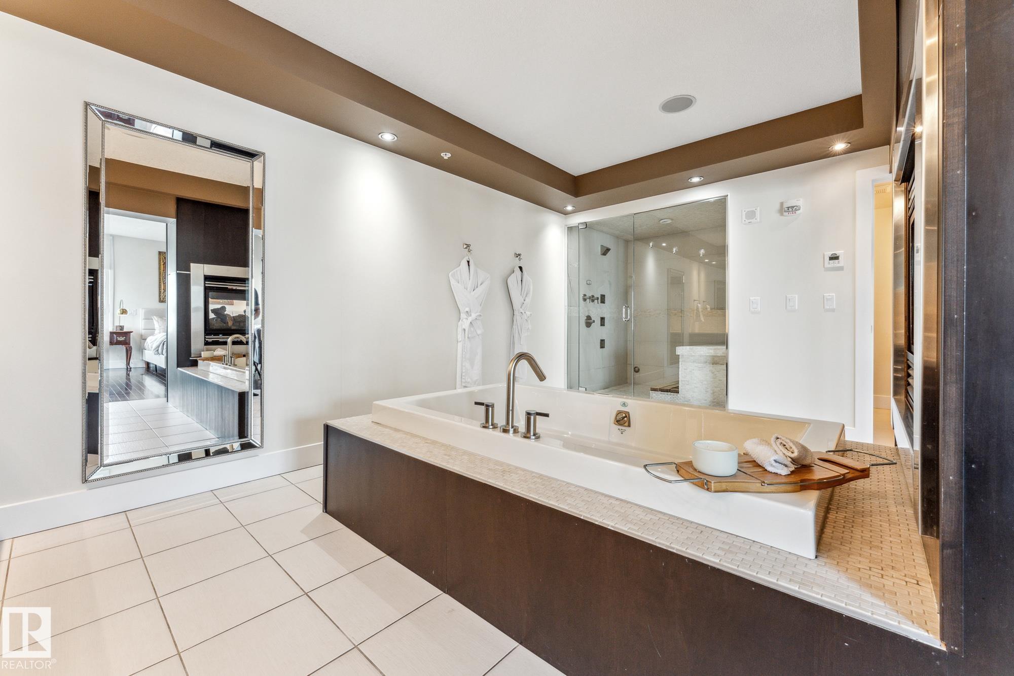Photo 34 at PH04/1804 - 9939 109 Street NW, Downtown, Edmonton
