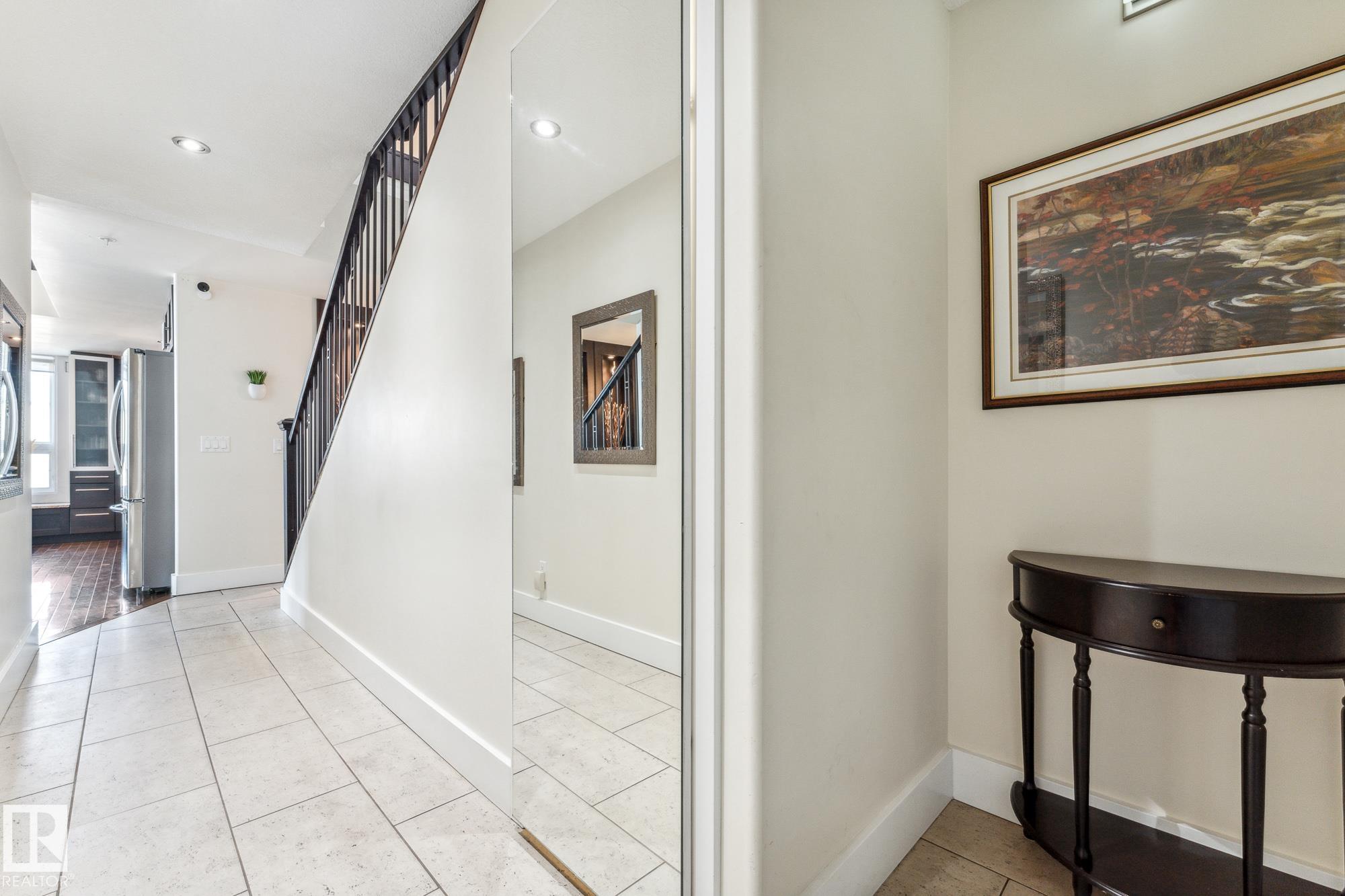 Photo 5 at PH04/1804 - 9939 109 Street NW, Downtown, Edmonton