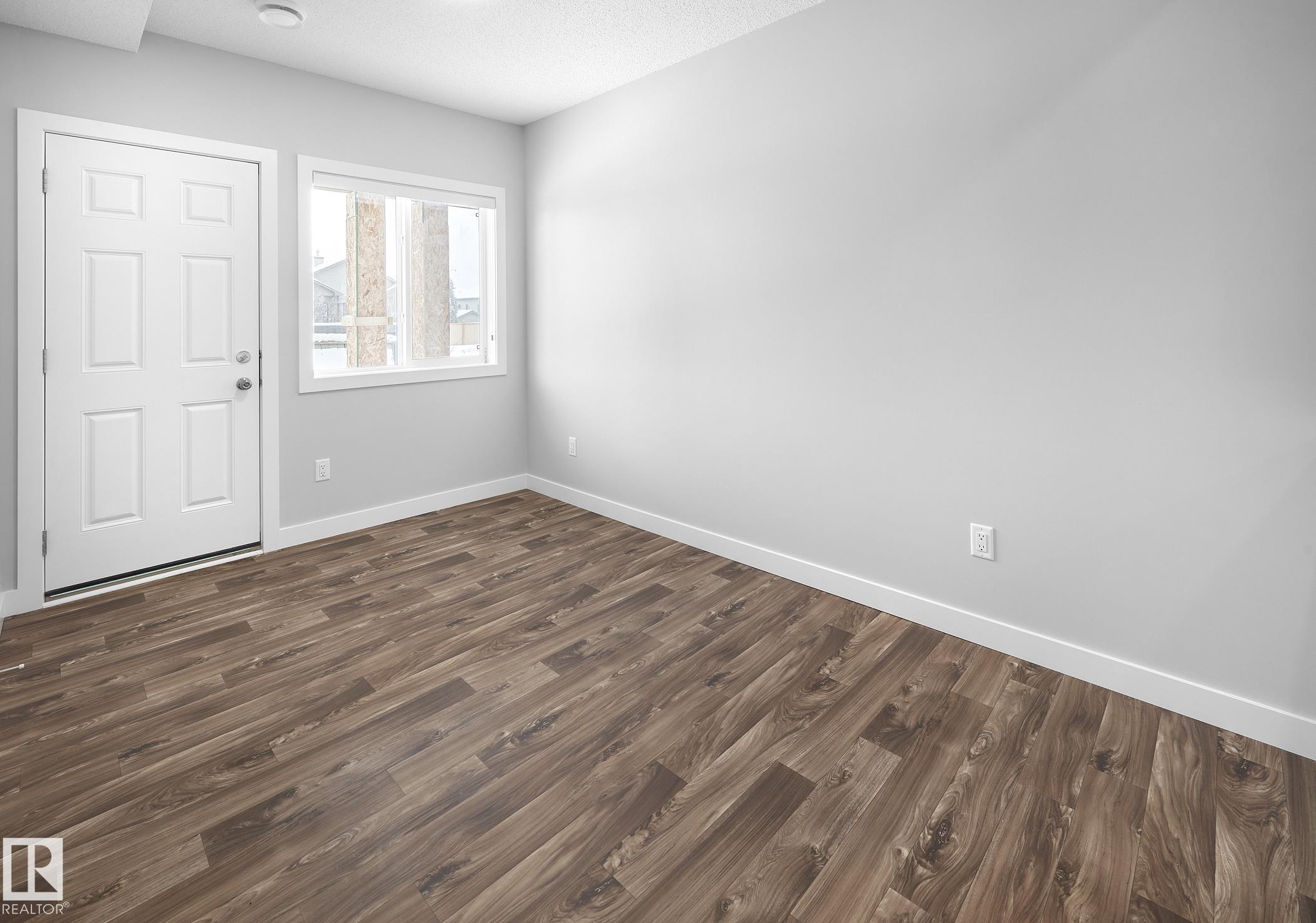Photo 28 at 760 Berg Loop, Black Stone, Leduc