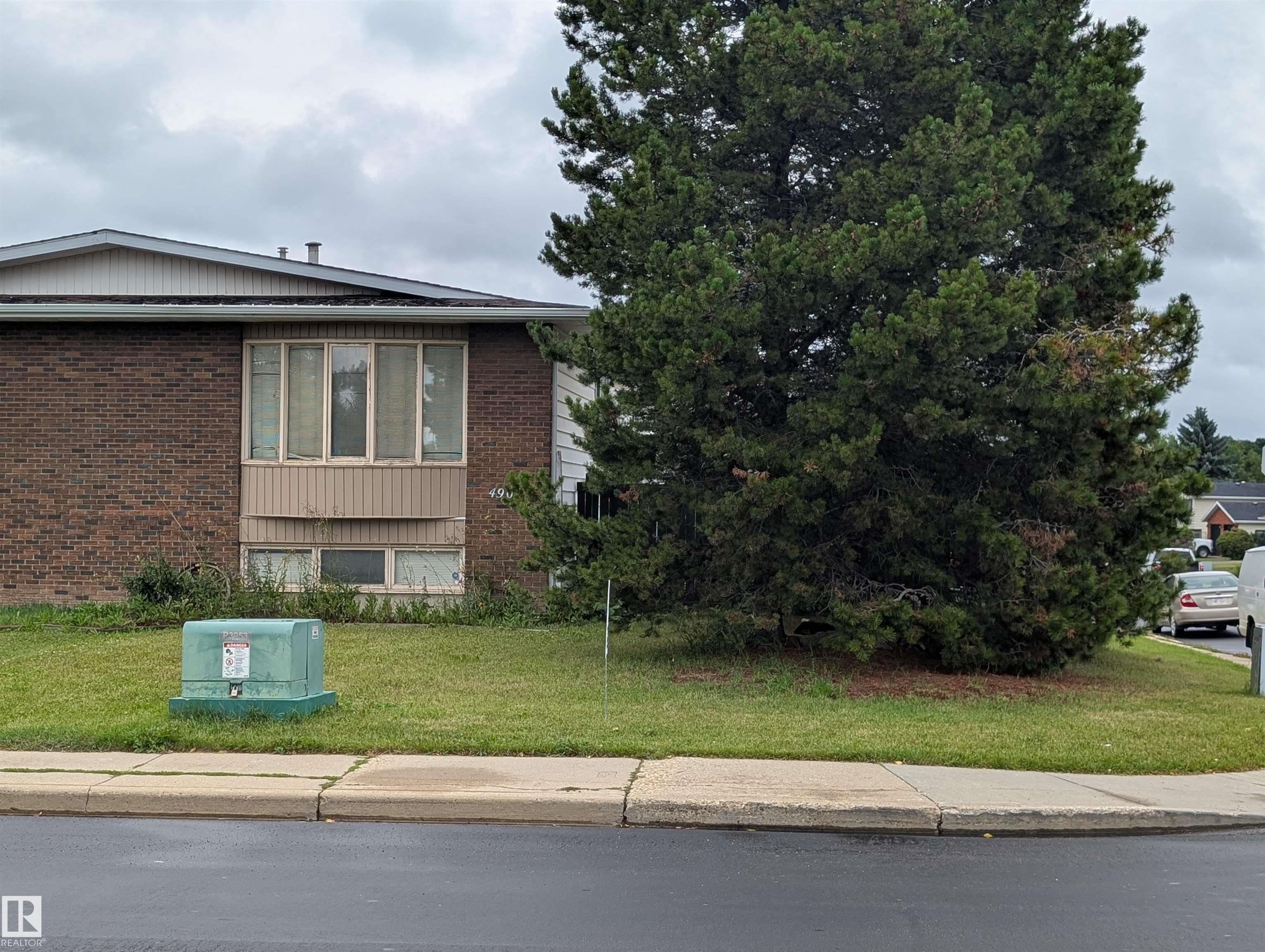 4904 19 Avenue NW, Pollard Meadows, Edmonton 