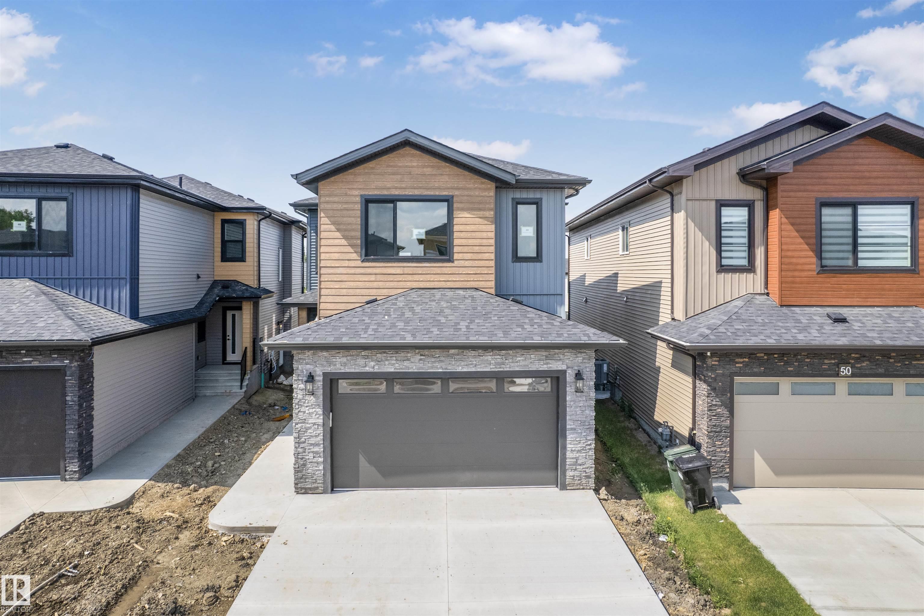 Photo 2 at 48 Grassview Crescent, Tonewood, Spruce Grove