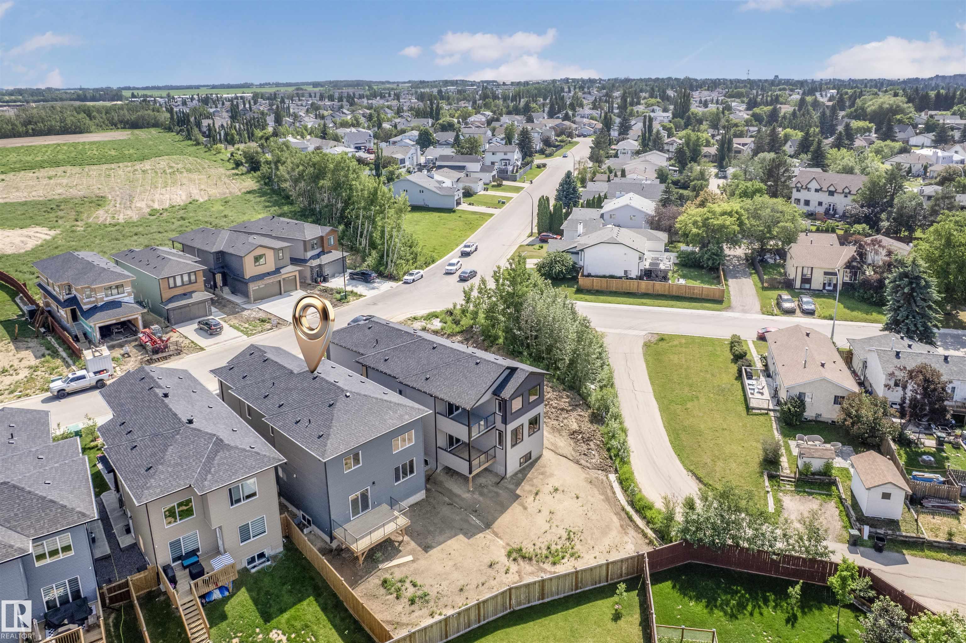 Photo 43 at 48 Grassview Crescent, Tonewood, Spruce Grove