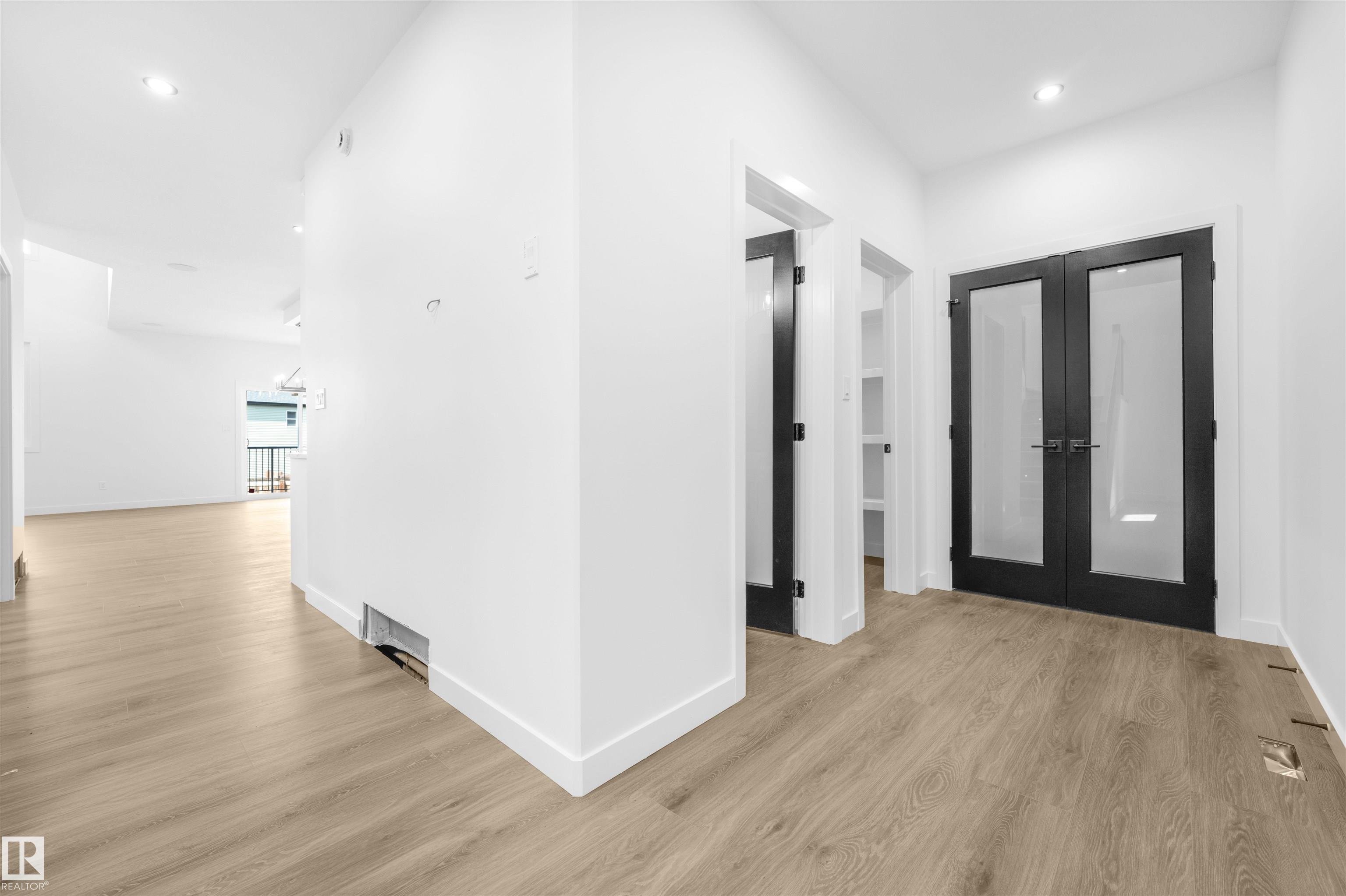 Photo 9 at 48 Grassview Crescent, Tonewood, Spruce Grove