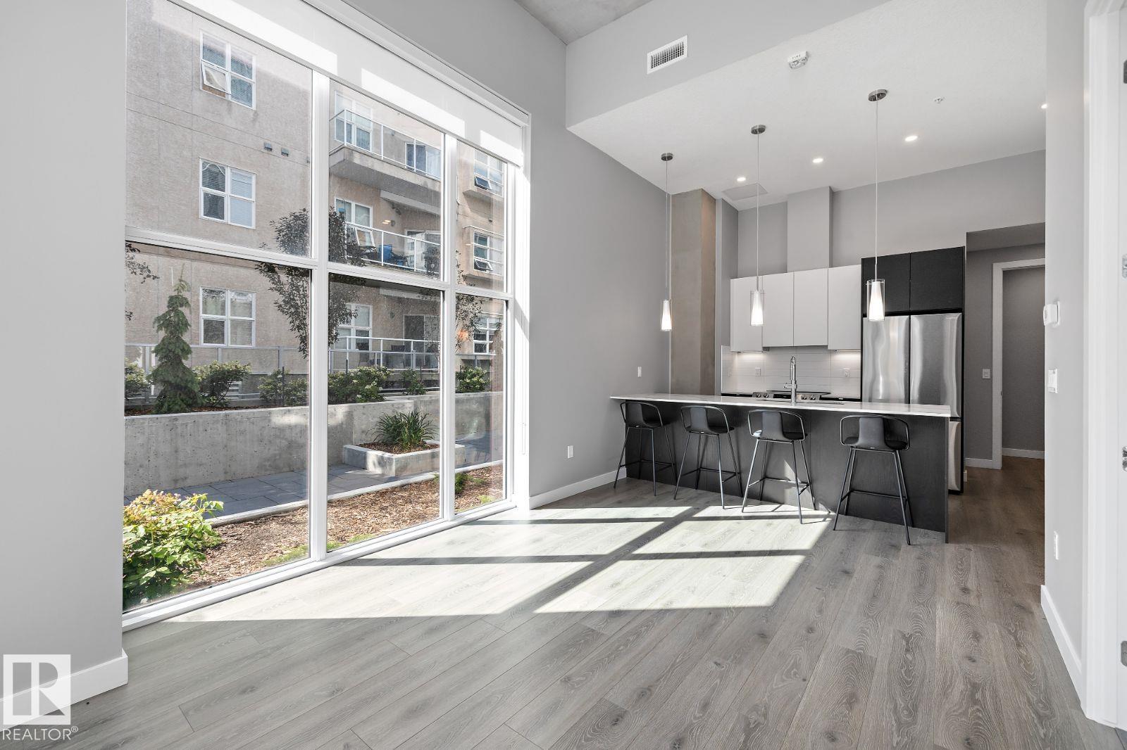 Picture for 9922 111 ST NW