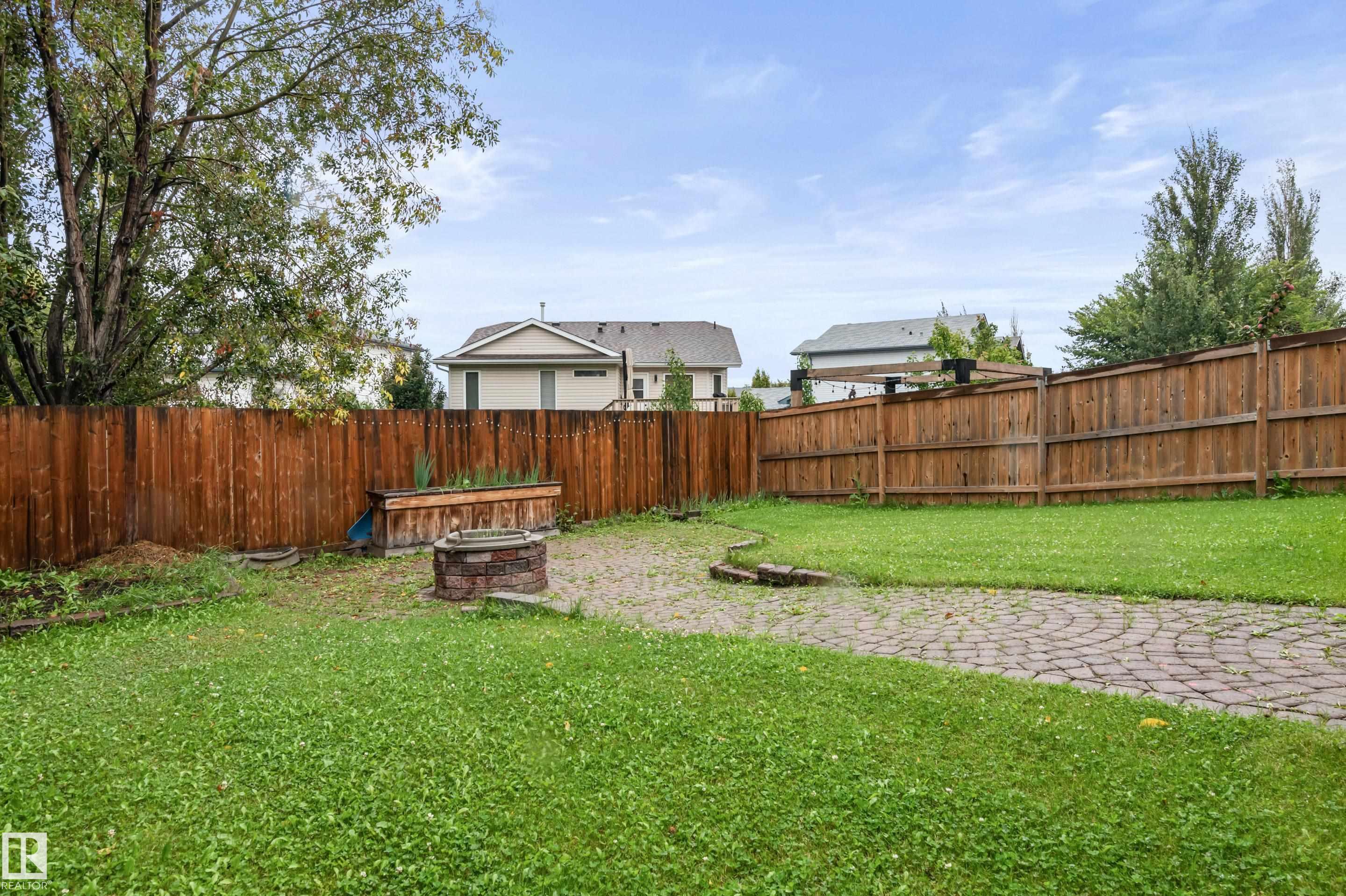 Photo 9 at 132 Foxboro Terrace, Foxboro, Sherwood Park