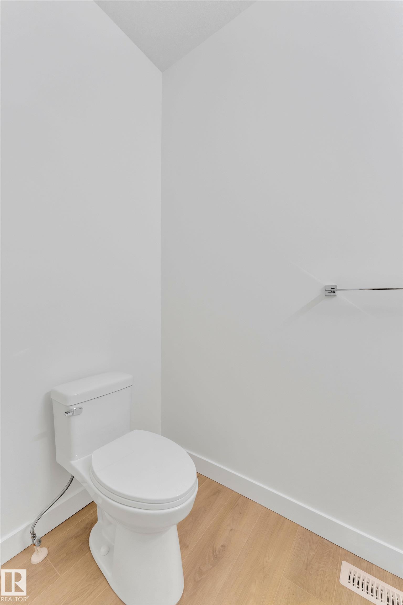 Photo 17 at 110 Mitchell Bend, Meadowview Park, Leduc