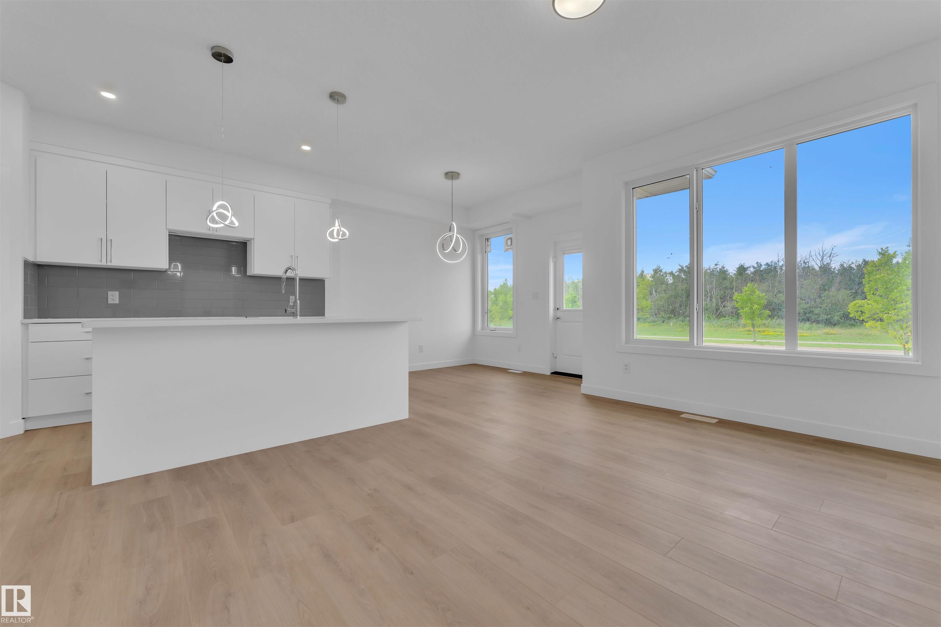 Photo 8 at 110 Mitchell Bend, Meadowview Park, Leduc