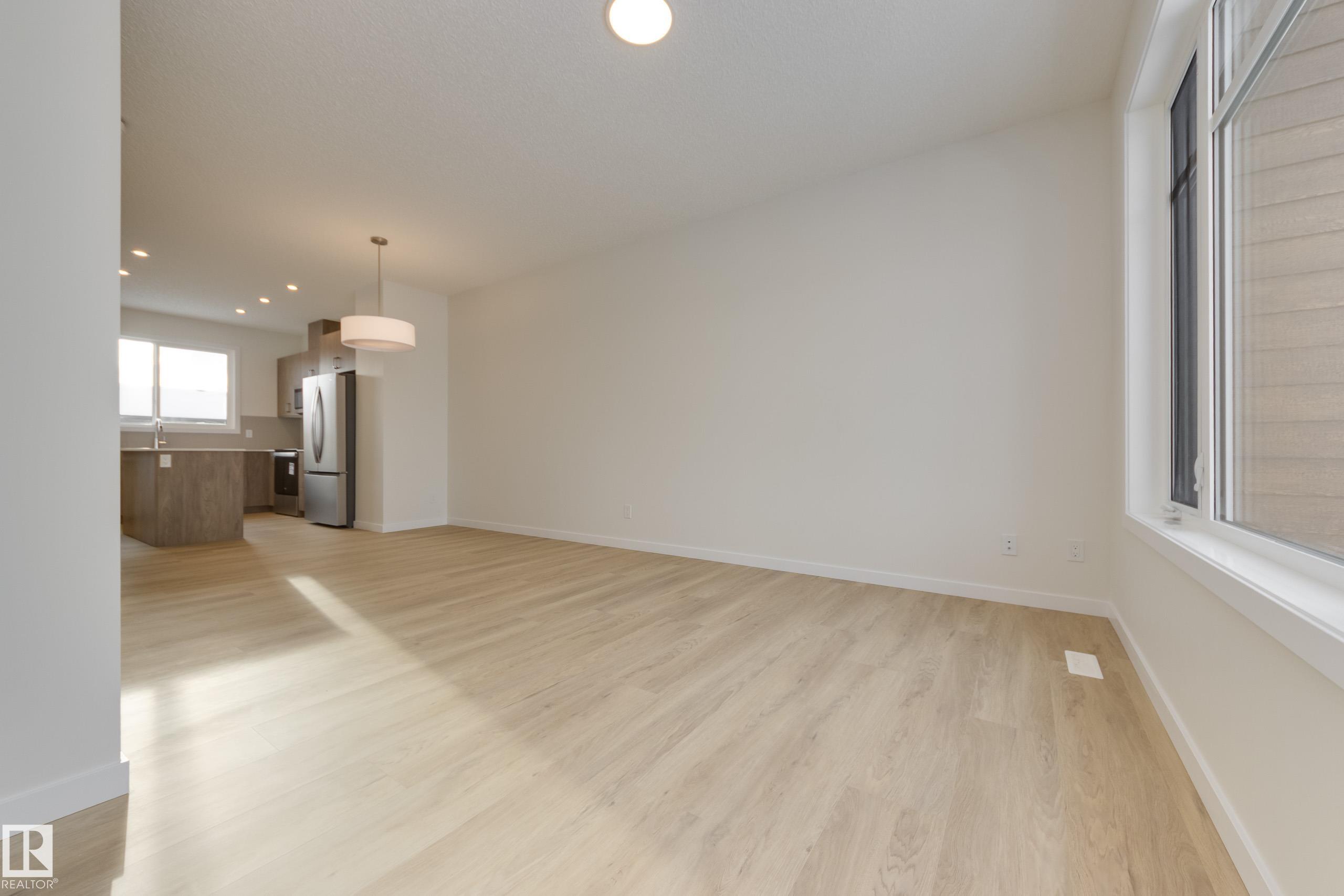 Picture for 307 173 AV NW