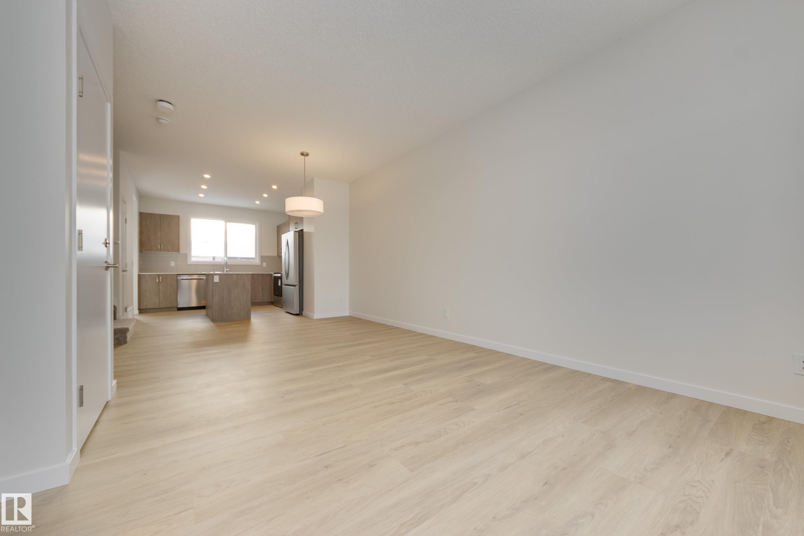 Picture for 307 173 AV NW