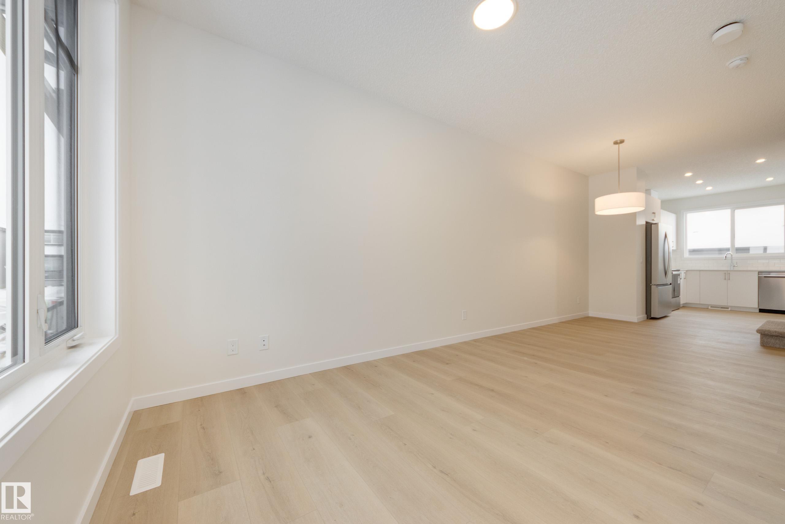 Picture for 309 173 AV NW