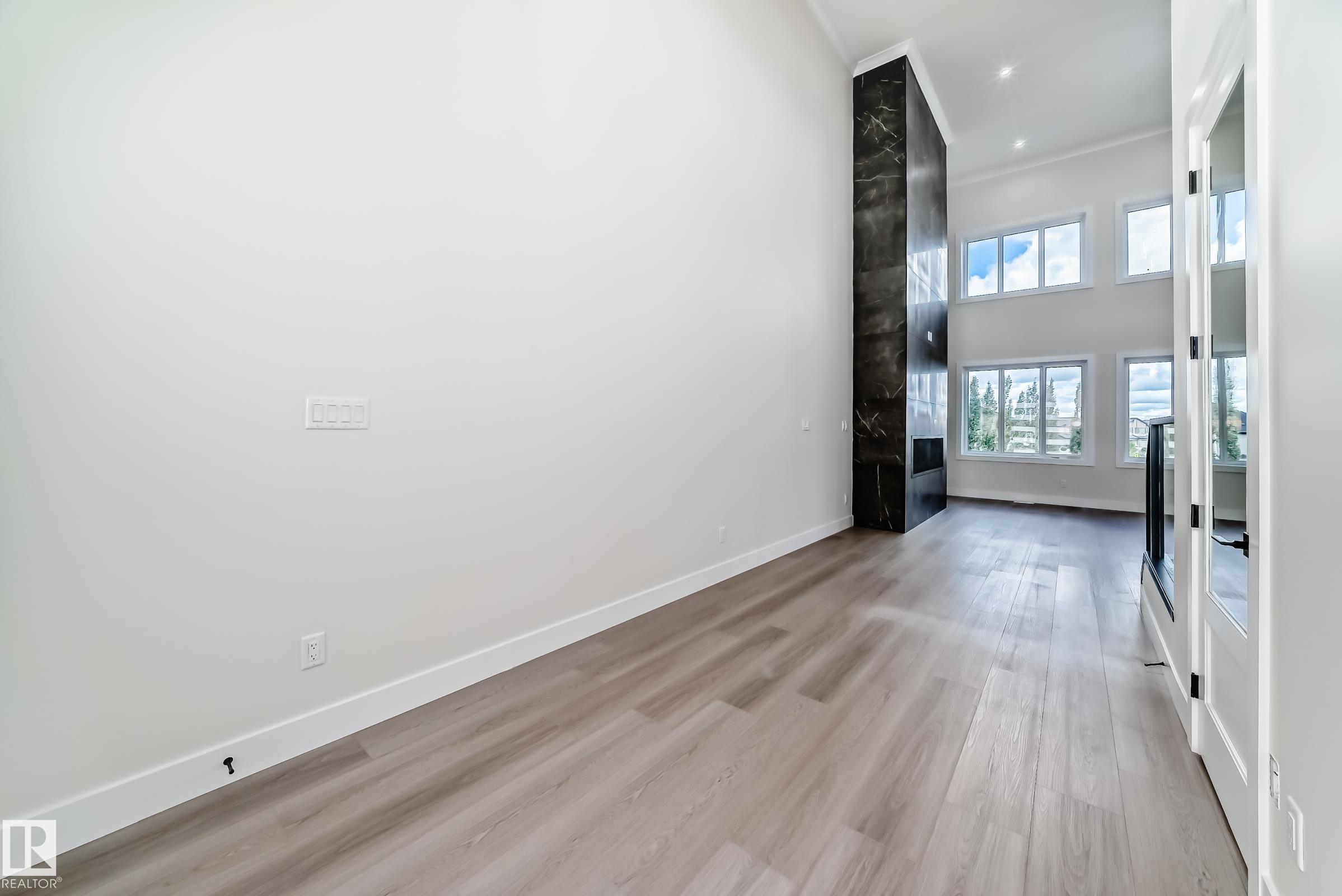 Photo 6 at 5928 32 Street NE, Royal Oaks, Rural Leduc County