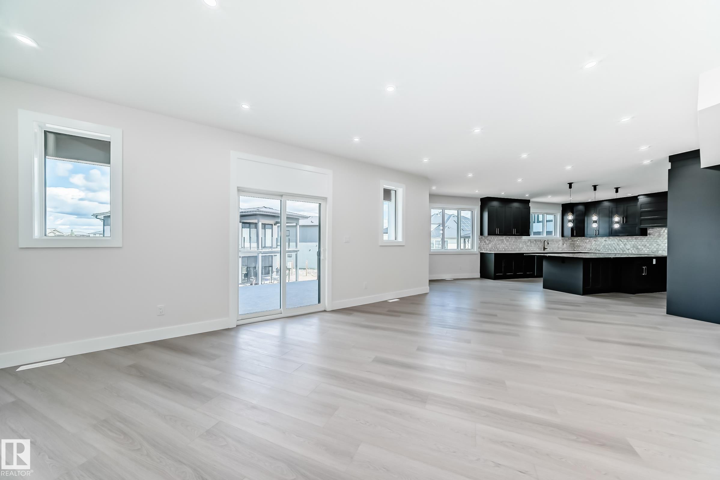 Photo 9 at 5928 32 Street NE, Royal Oaks, Rural Leduc County