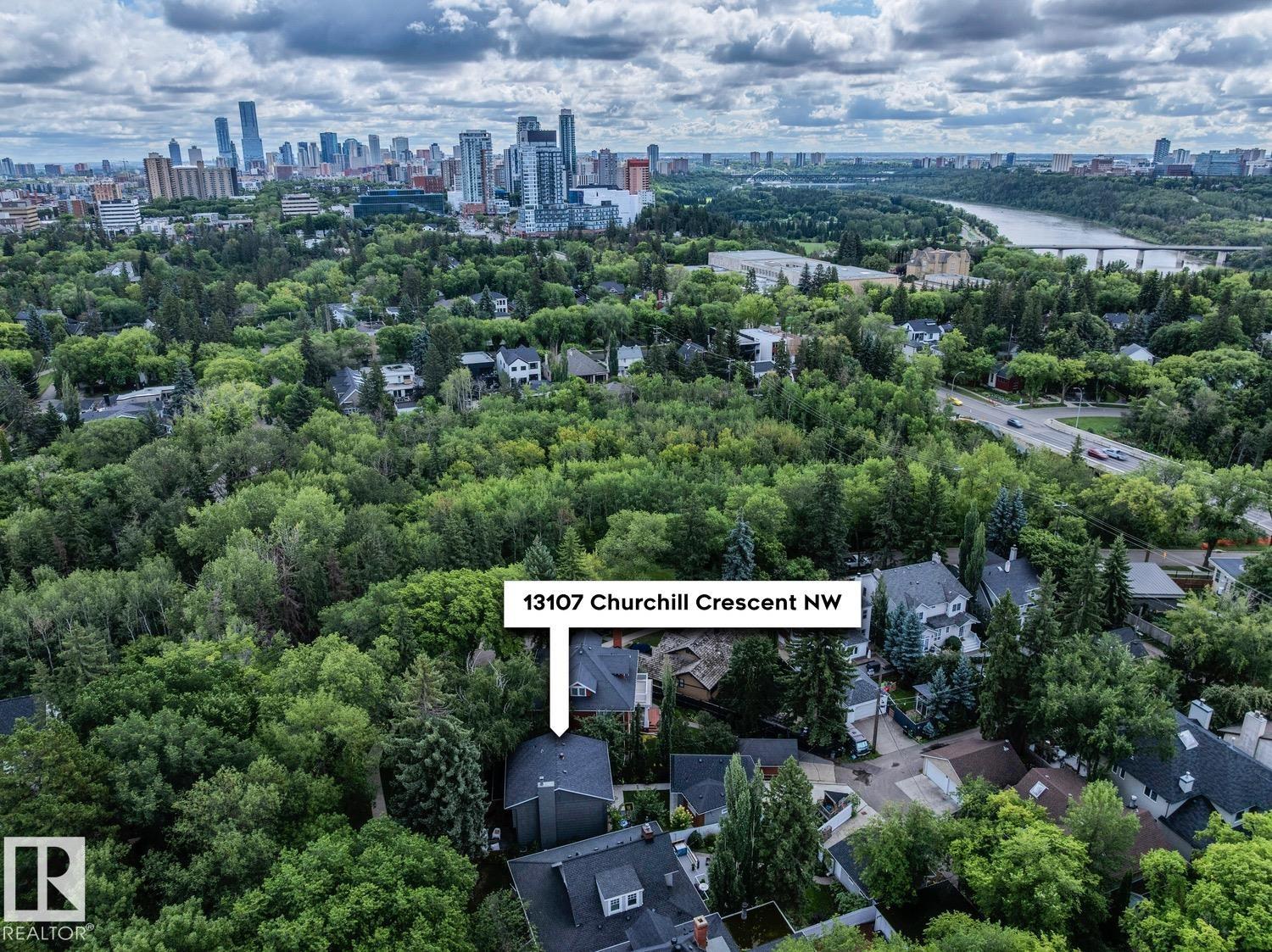 http://cdnparap120.paragonrels.com/ParagonImages/Property/p12/RAE/225366442/3/0/0/94f2701c5ccbe8904fb3abb78180bbcc/1/9dd8e26b116c5fcd5b70241d9fcdc274/225366442-e2d66394-5df9-4fd8-8e94-a3bddbaf68c8.JPG
