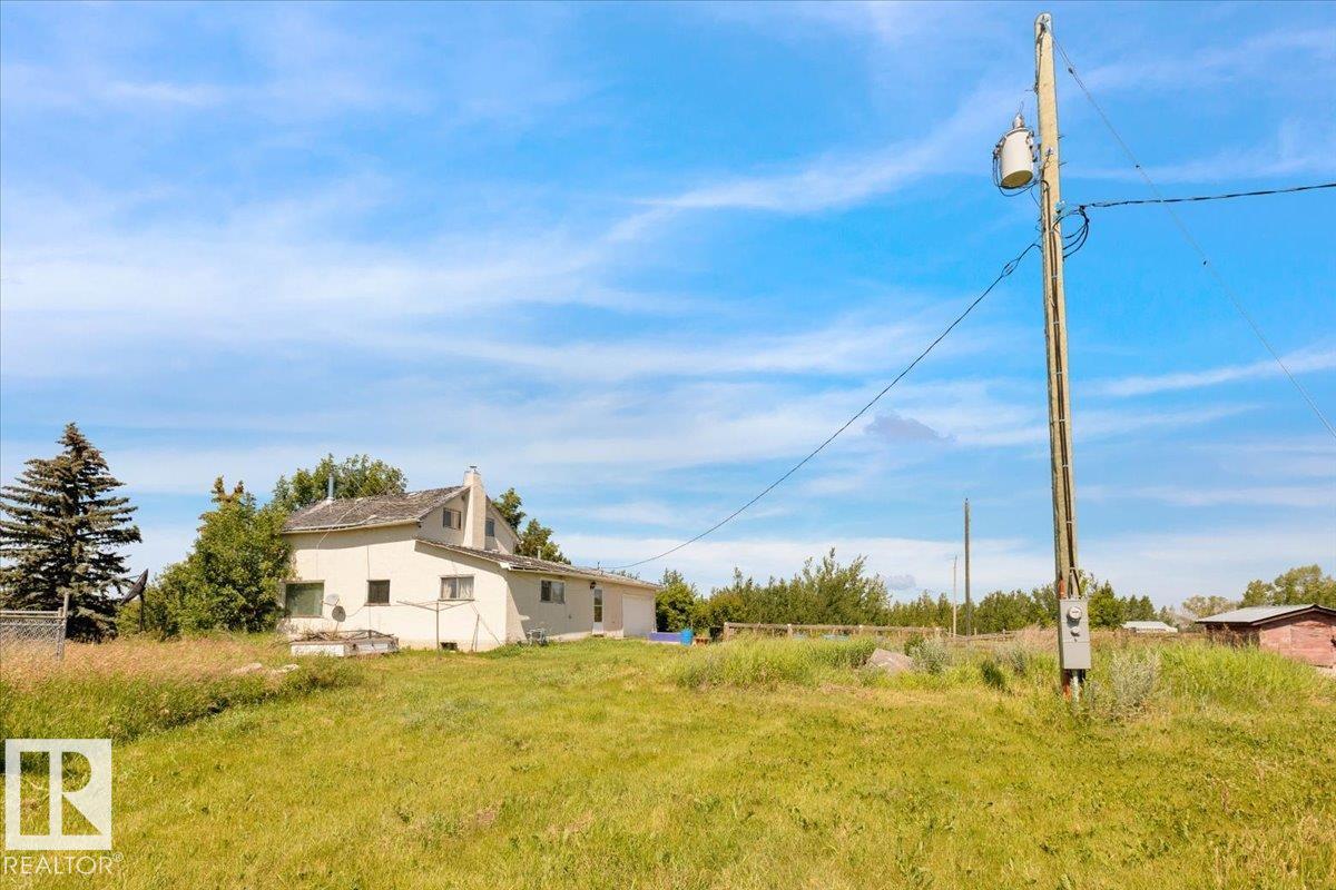 Photo 4 at 23427 Twp Rd 574, None, Rural Sturgeon County