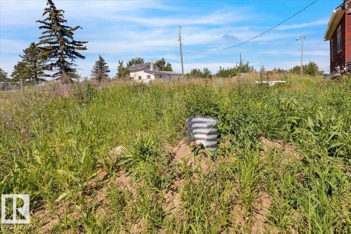 Photo 10 at 23427 Twp Rd 574, None, Rural Sturgeon County