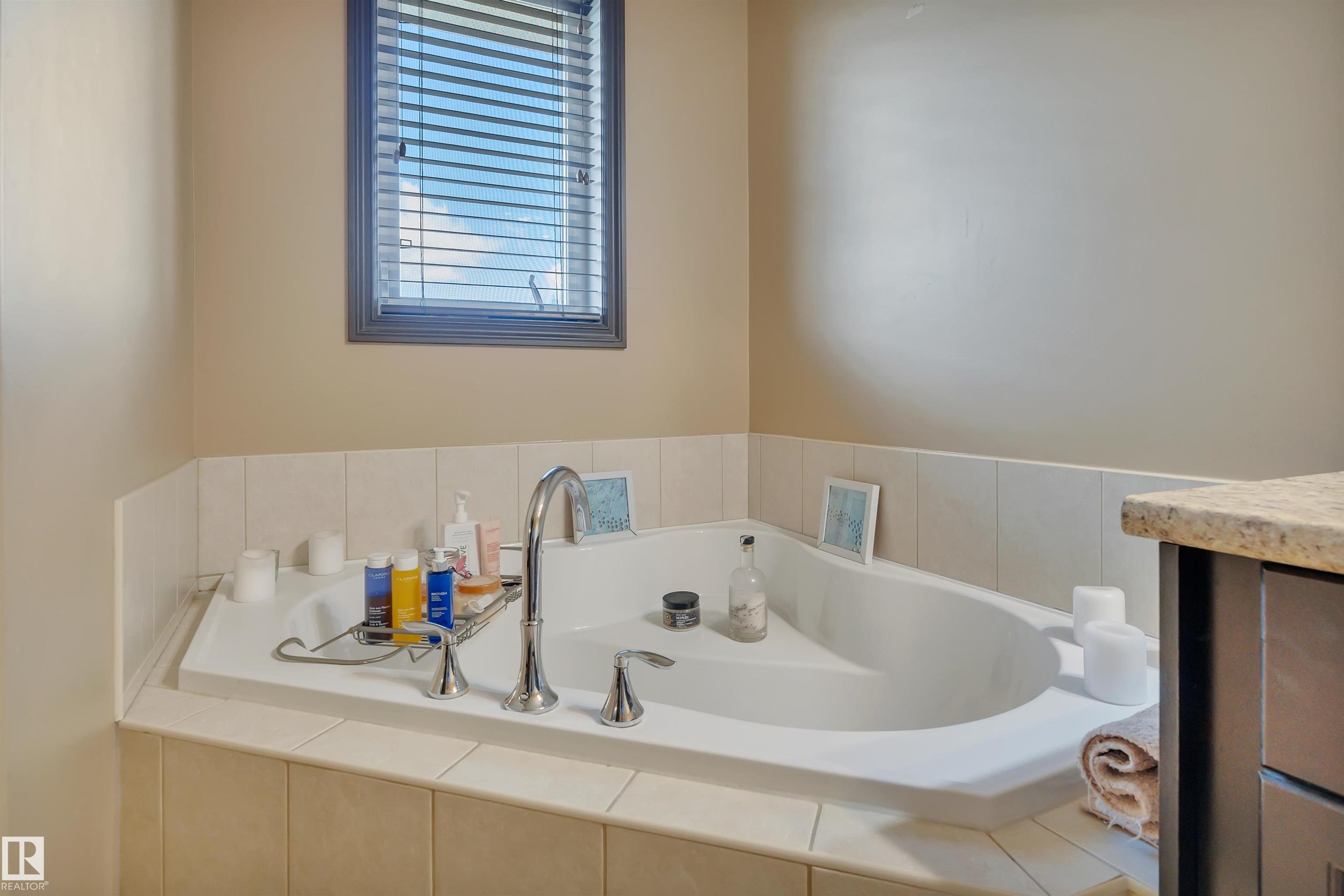 Photo 31 at 124 - 102 West Haven Drive, West Haven, Leduc