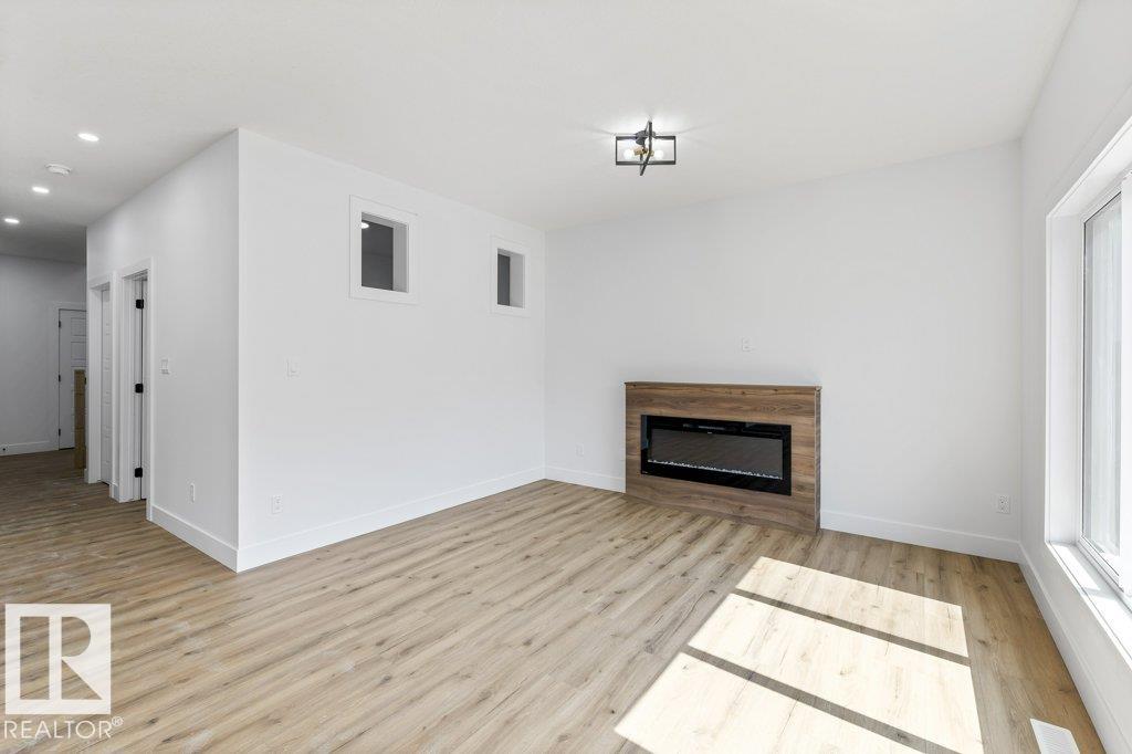 Photo 34 at 63 Silverstone Drive, Silverstone, Stony Plain