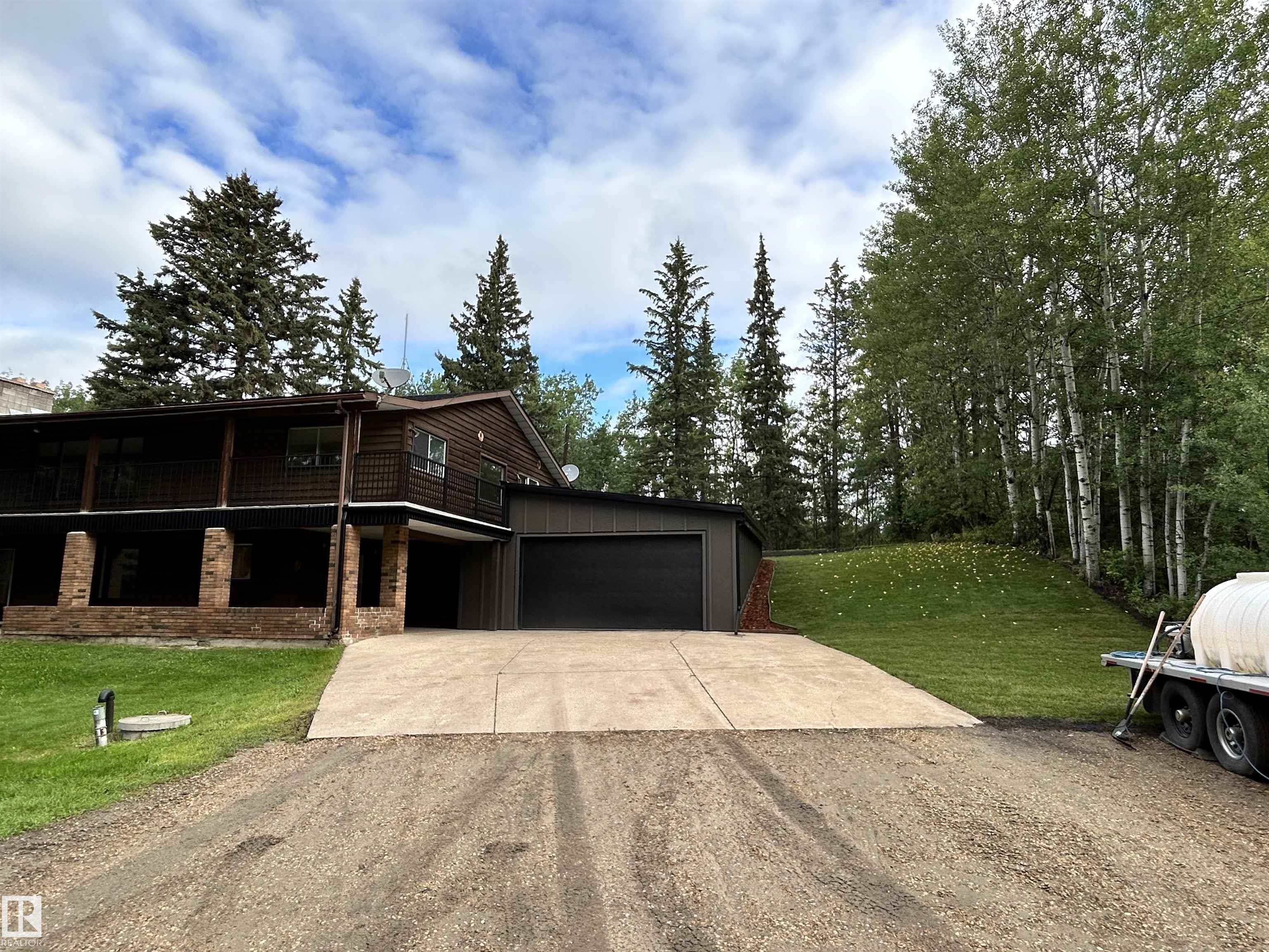 Photo 2 at 133 - 22430 Twp Road 520, Spruce Bend, Rural Strathcona County
