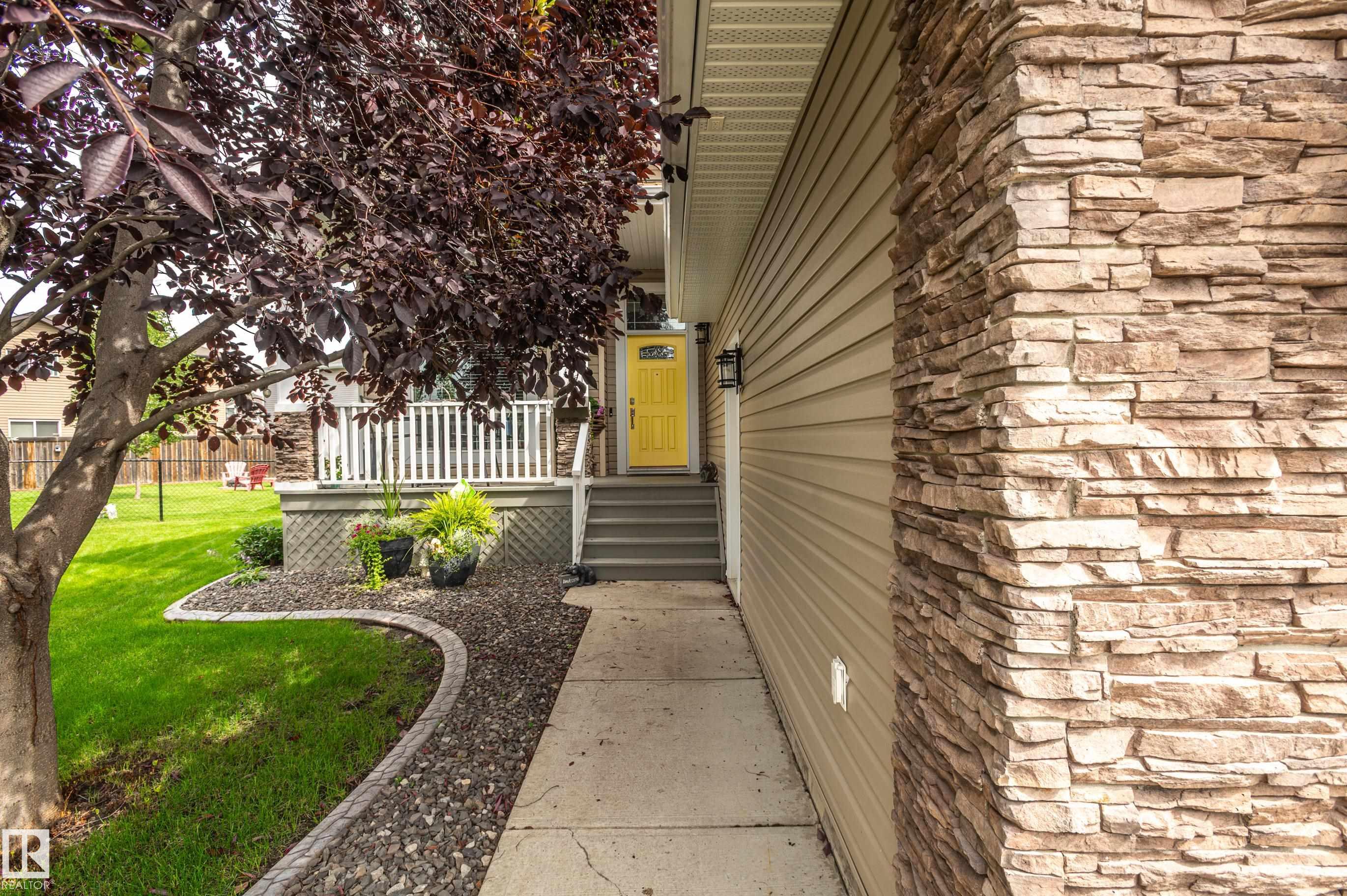 Photo 4 at 1409 Westerra Bay, Westerra, Stony Plain