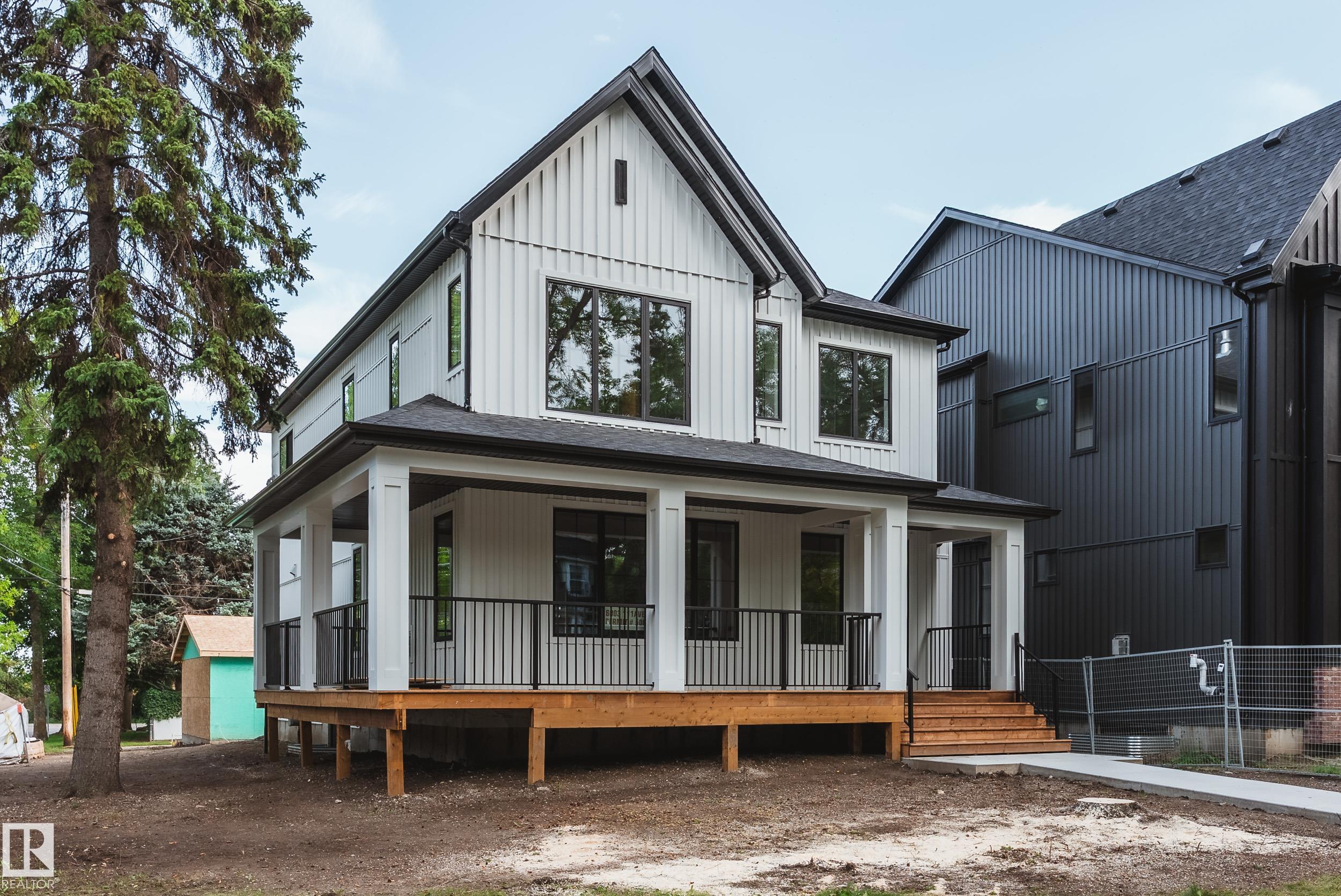 Photo 2 at 6003 111 Avenue NW, Highlands, Edmonton
