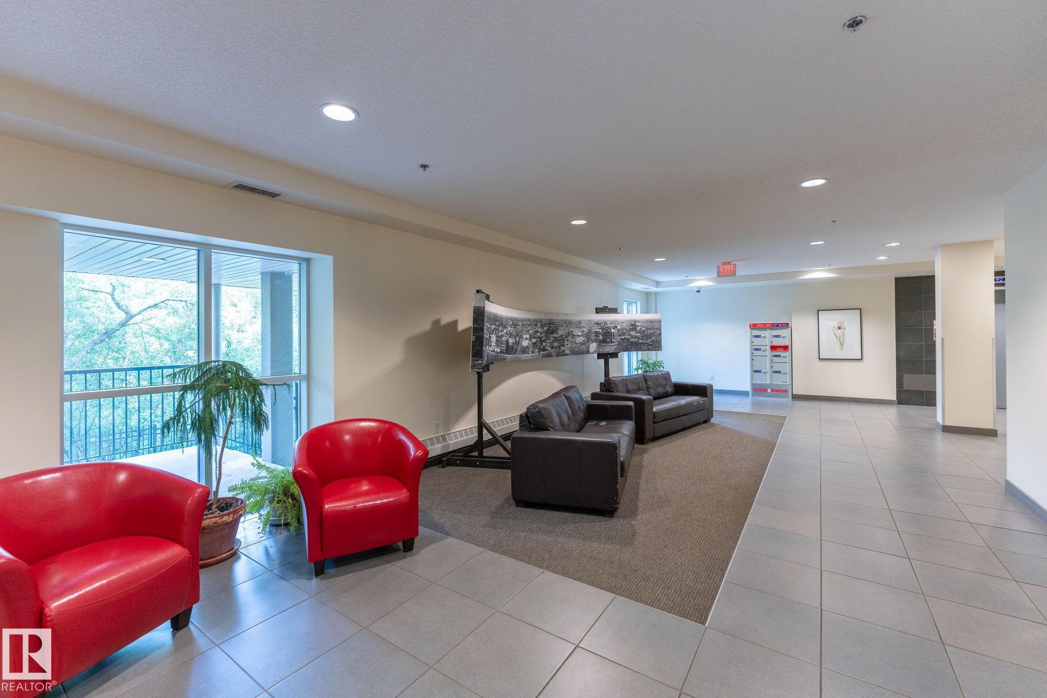 Photo 12 at 306 - 9316 82 Avenue NW, Bonnie Doon, Edmonton