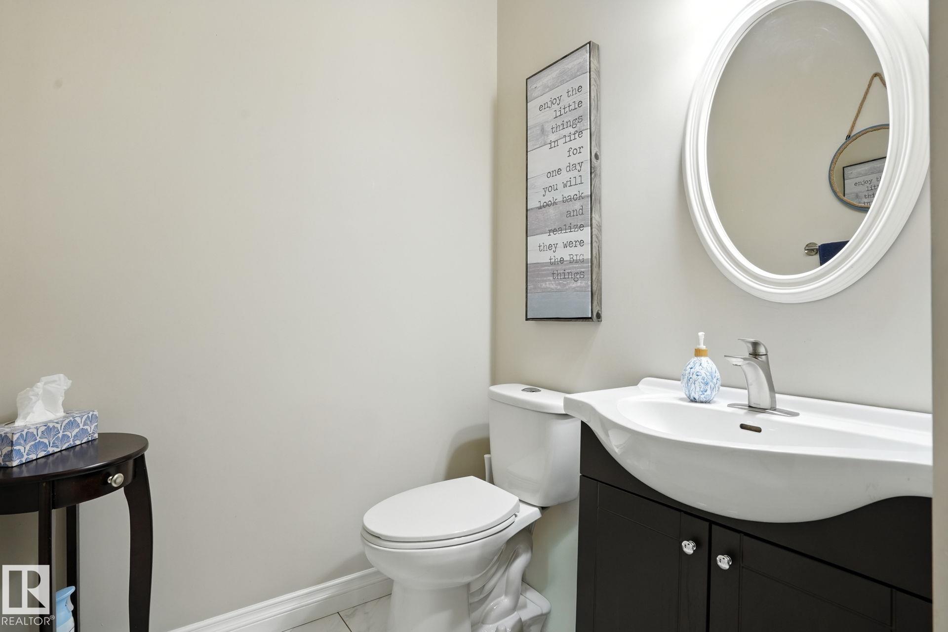Photo 22 at 4 Lincoln Gate, Stoneshire, Spruce Grove