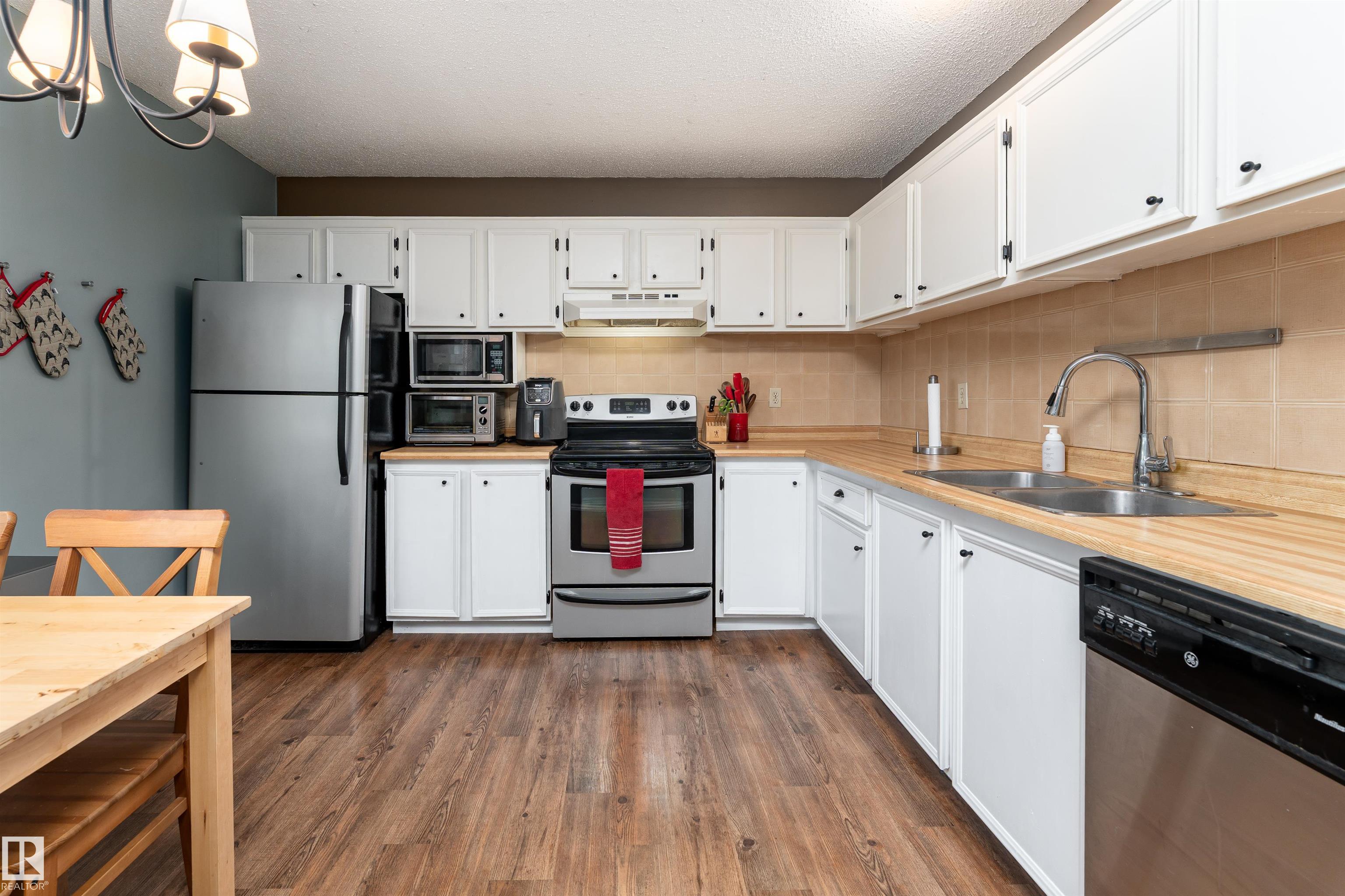 Photo 11 at 118 - 8930 99 Avenue, Pineview Fort Sask., Fort Saskatchewan