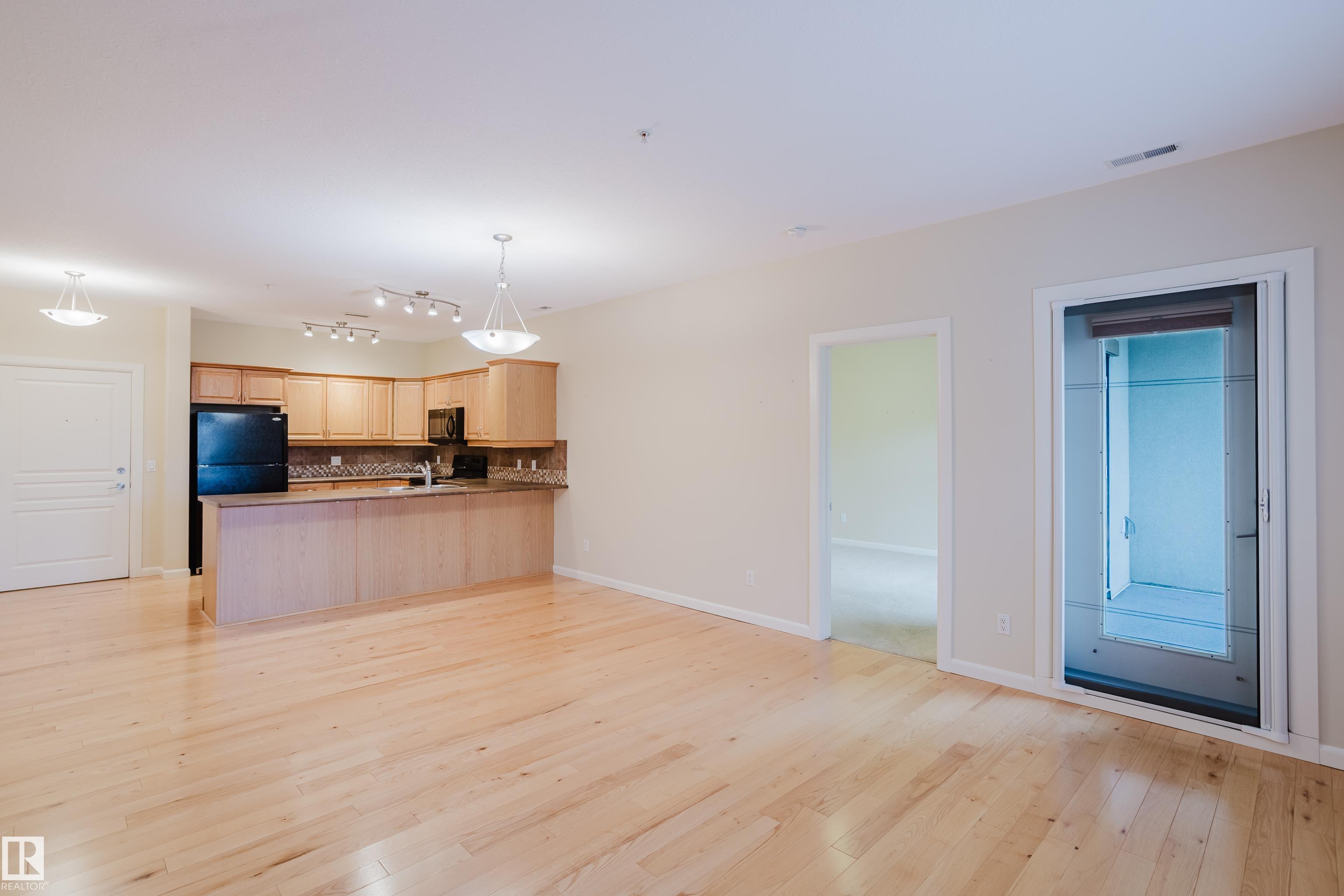 Photo 15 at 409 - 160 Magrath Road NW, Magrath Heights, Edmonton