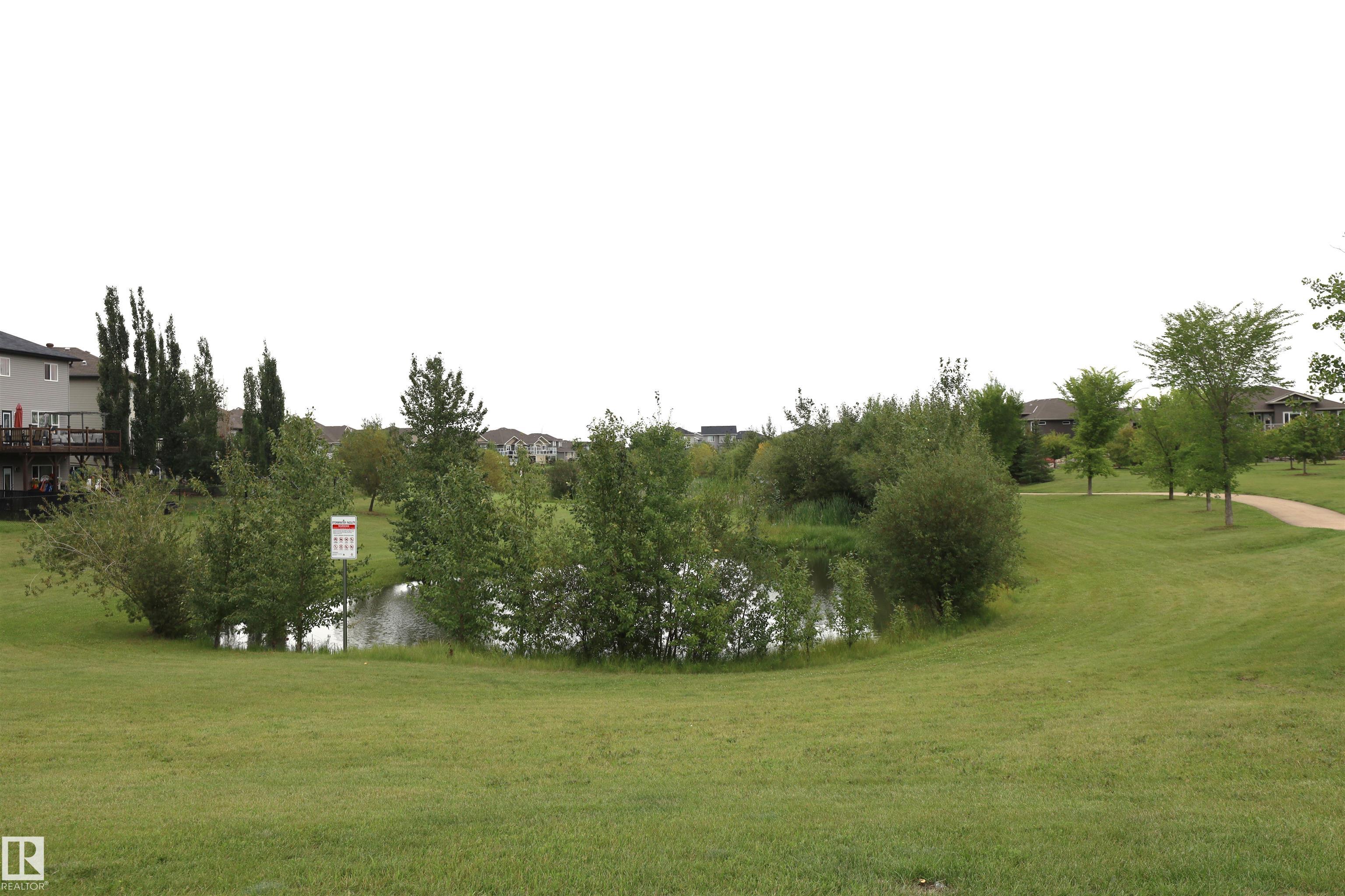 Photo 11 at 37 Radcliffe Wynd, South Fort, Fort Saskatchewan