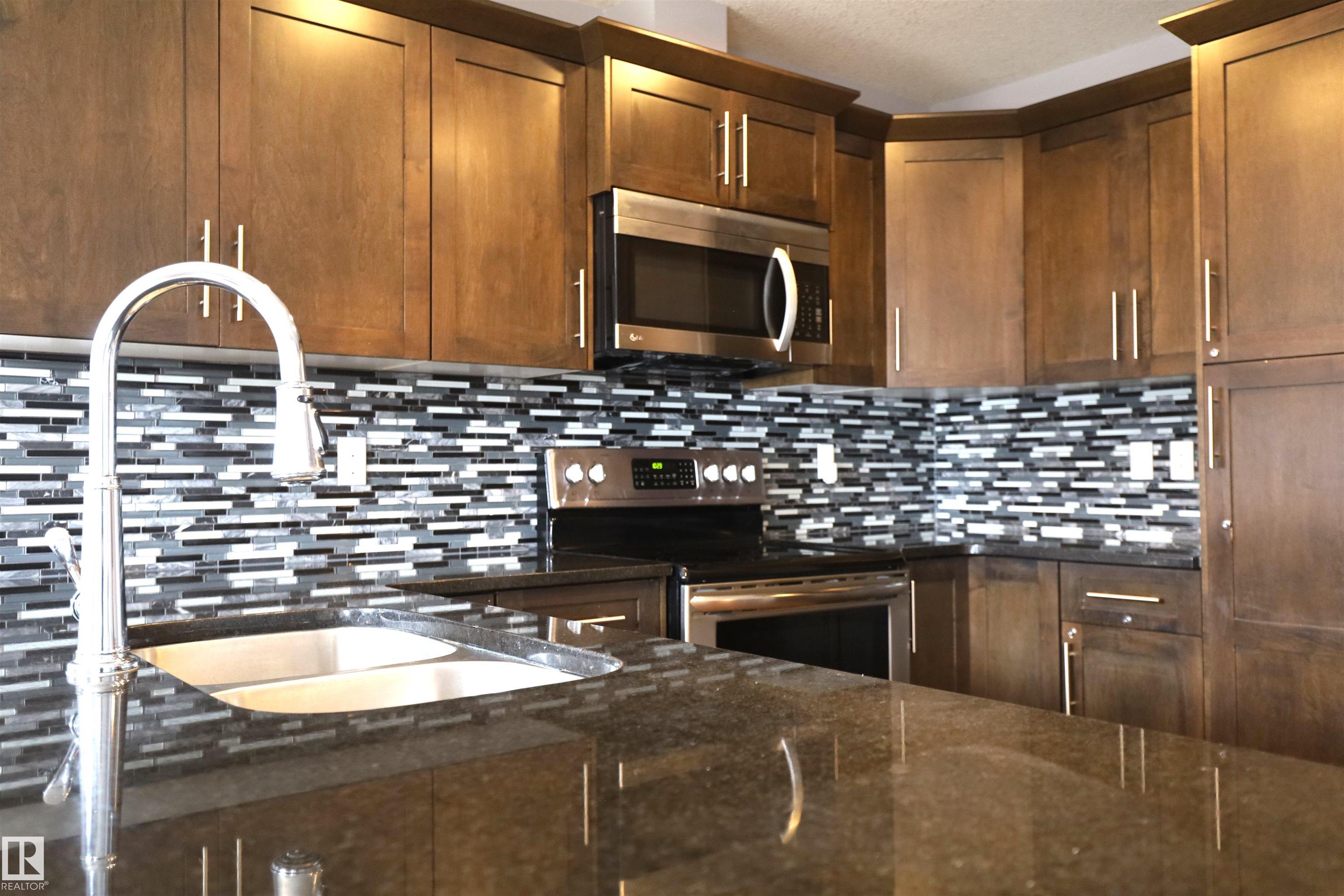 Photo 23 at 37 Radcliffe Wynd, South Fort, Fort Saskatchewan