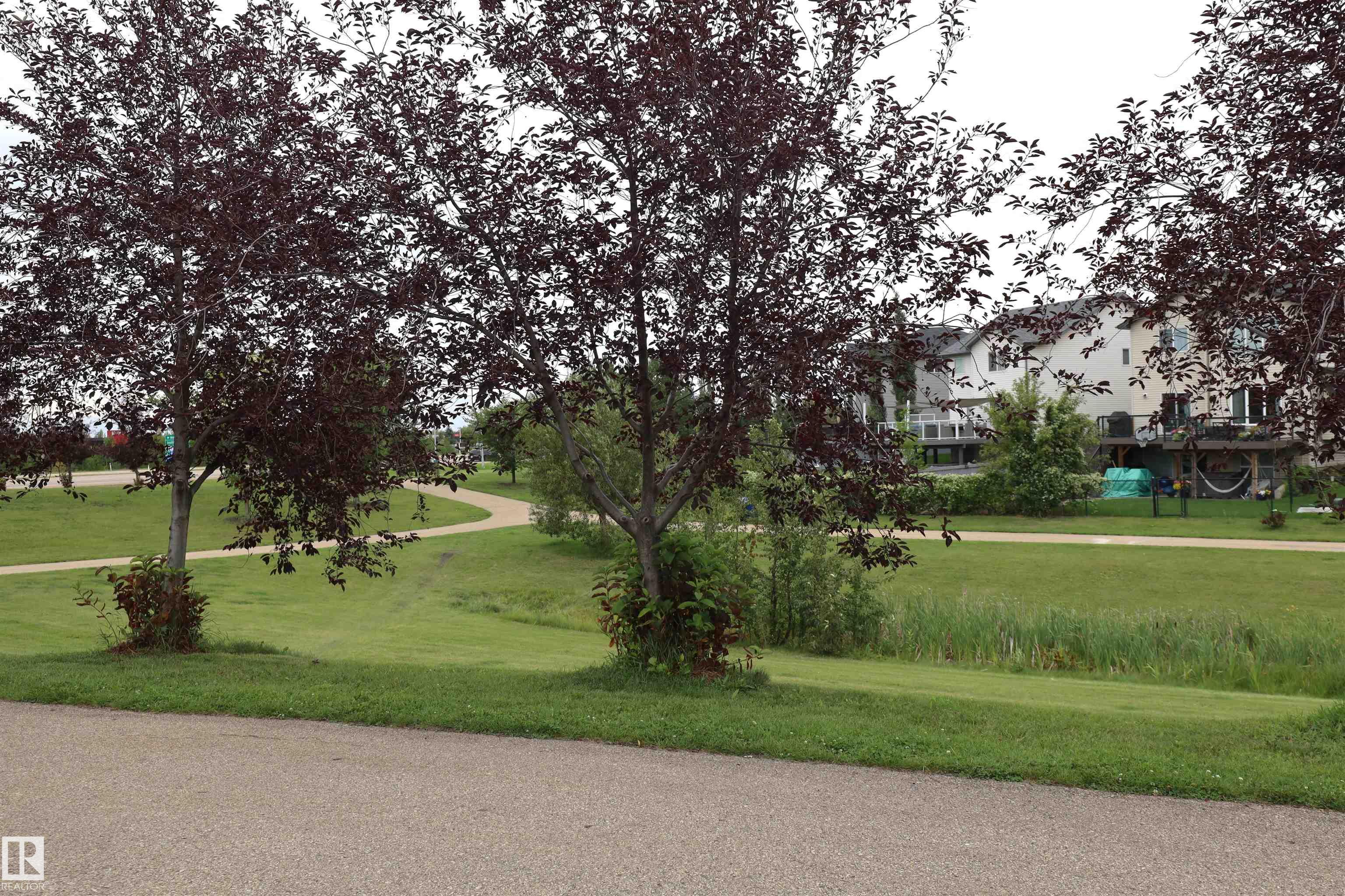 Photo 10 at 37 Radcliffe Wynd, South Fort, Fort Saskatchewan