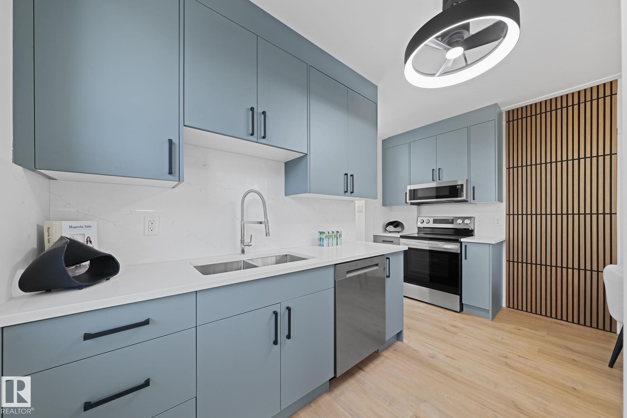 Photo 19 at 12822 70 Street NW, Balwin, Edmonton
