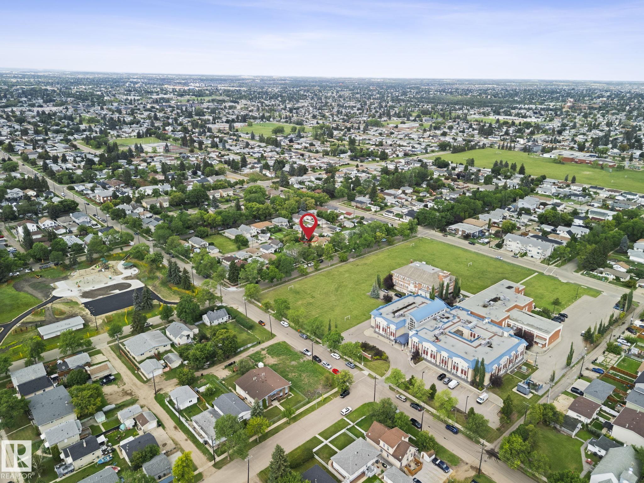 Photo 40 at 12822 70 Street NW, Balwin, Edmonton