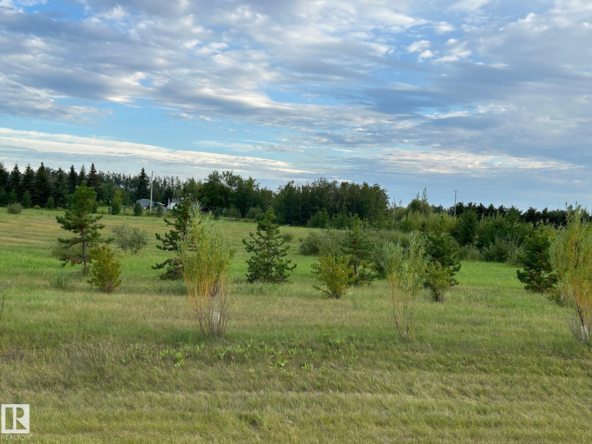 Photo 11 at 206 - 23229 Sh 651, Pinewood, Rural Sturgeon County