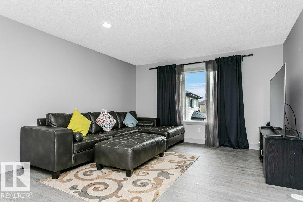 Photo 31 at 2257 57 Street SW, Walker, Edmonton