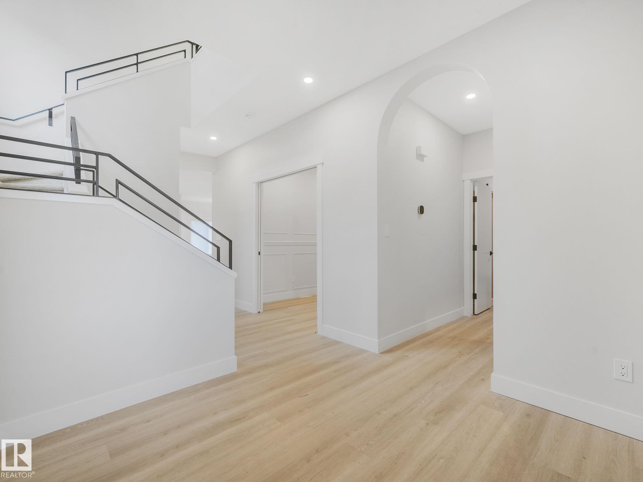 Photo 9 at 100 Edgefield Way, Erin Ridge North, St. Albert